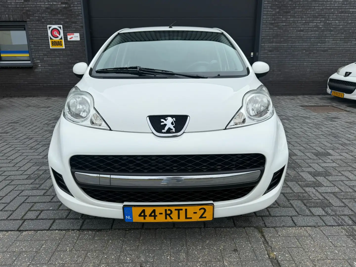 Peugeot 107 1.0-12V XS | NIEUWE APK | 12MND GARANTIE | ELEC RA Weiß - 2