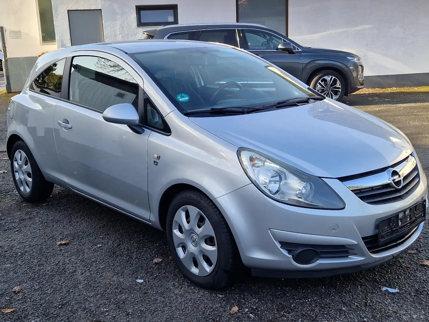 Opel Corsa Edition "111 Jahre" Silber - 1