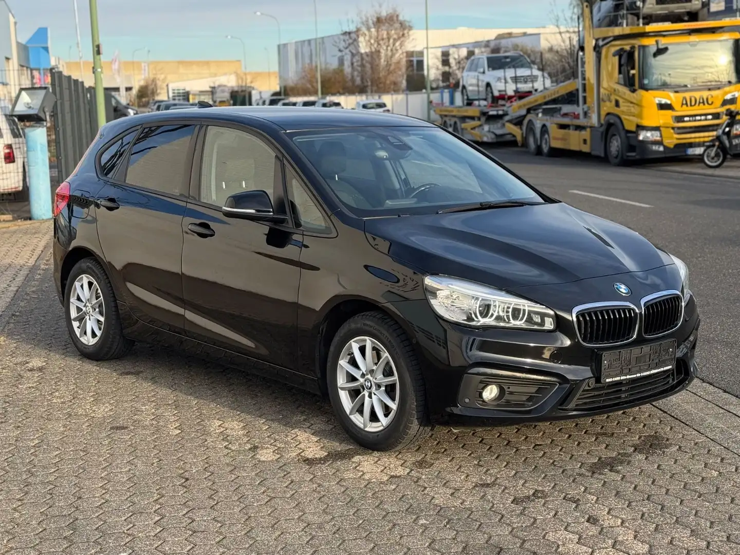 BMW 218 2 Active Tourer 218 d Advantage Noir - 2