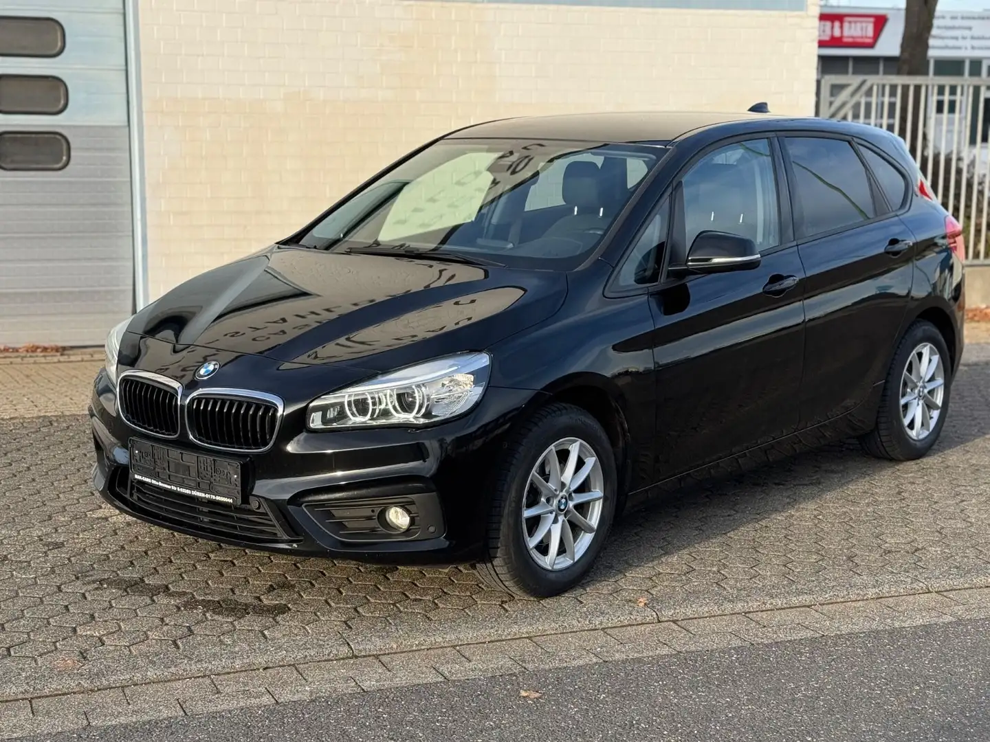 BMW 218 2 Active Tourer 218 d Advantage Noir - 1