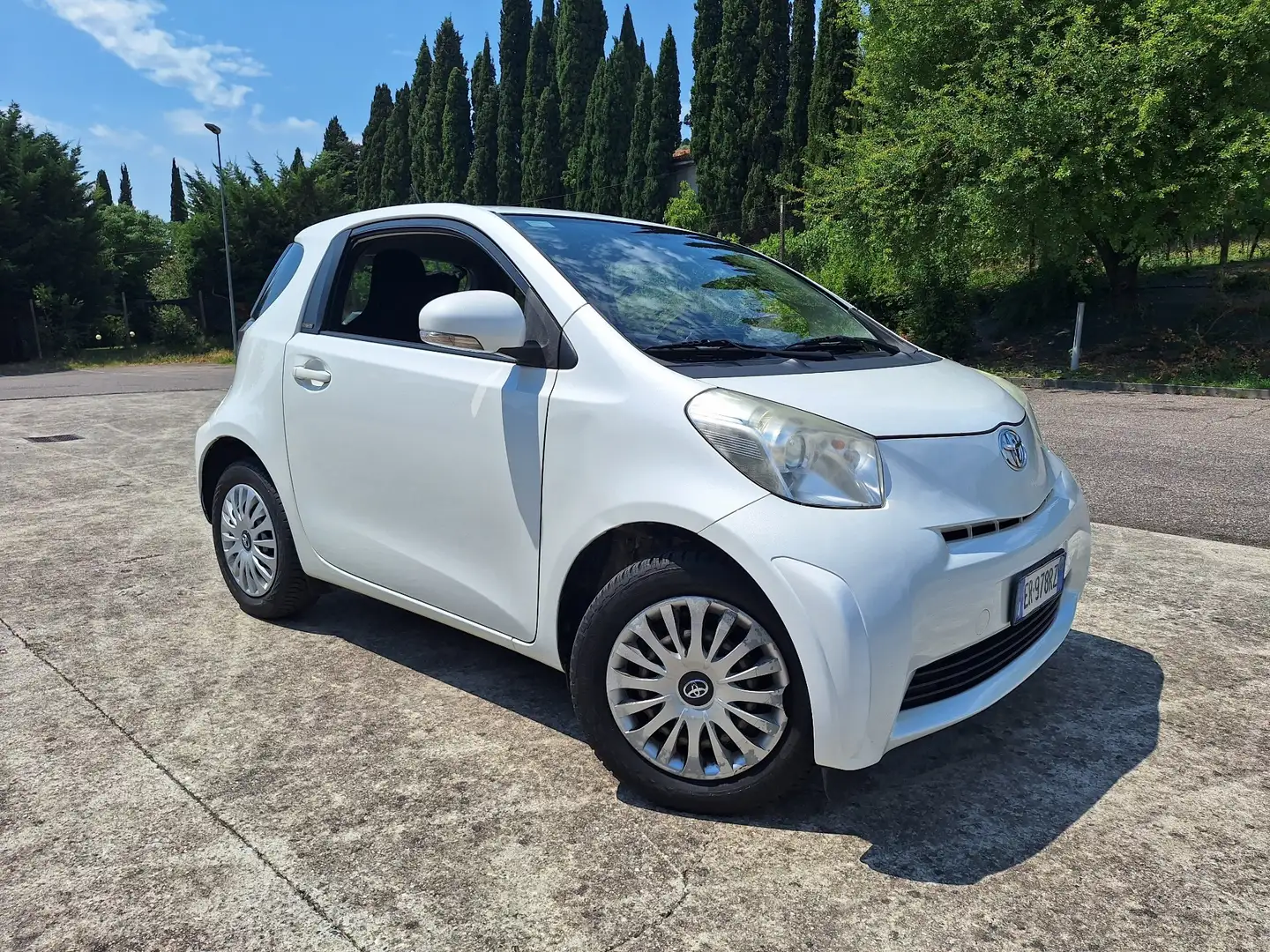 Toyota iQ 1.0 cvt (multidrive) E5 - 1