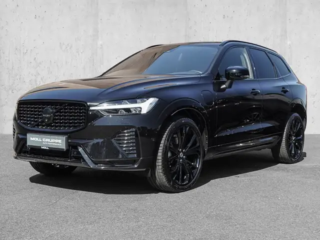 Volvo XC60 view 2