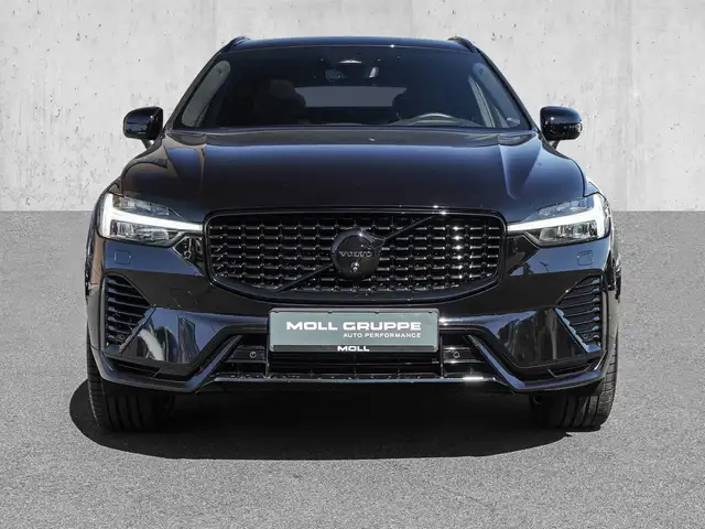 Volvo XC60 view 3