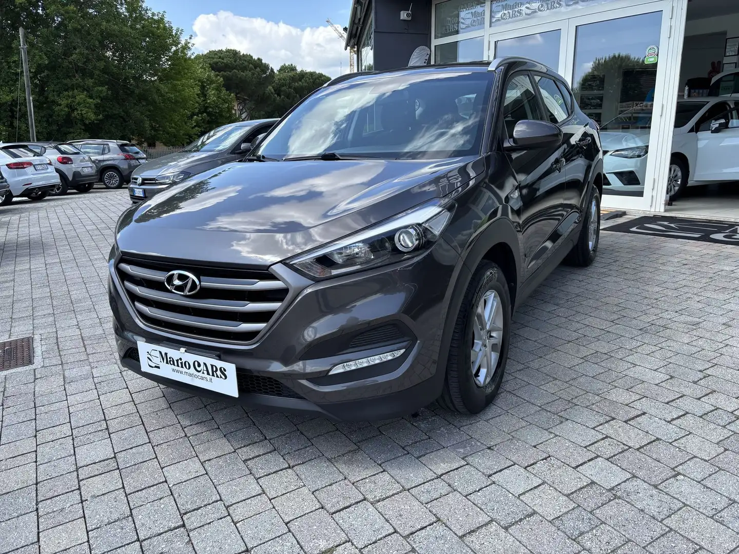 Hyundai TUCSON 1.7 CRDi Classic Grey - 2