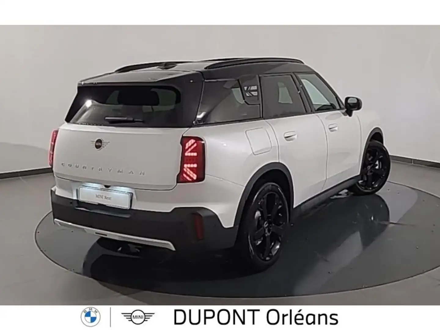 MINI Countryman C C 170ch Favoured DKG7 Bílá - 2