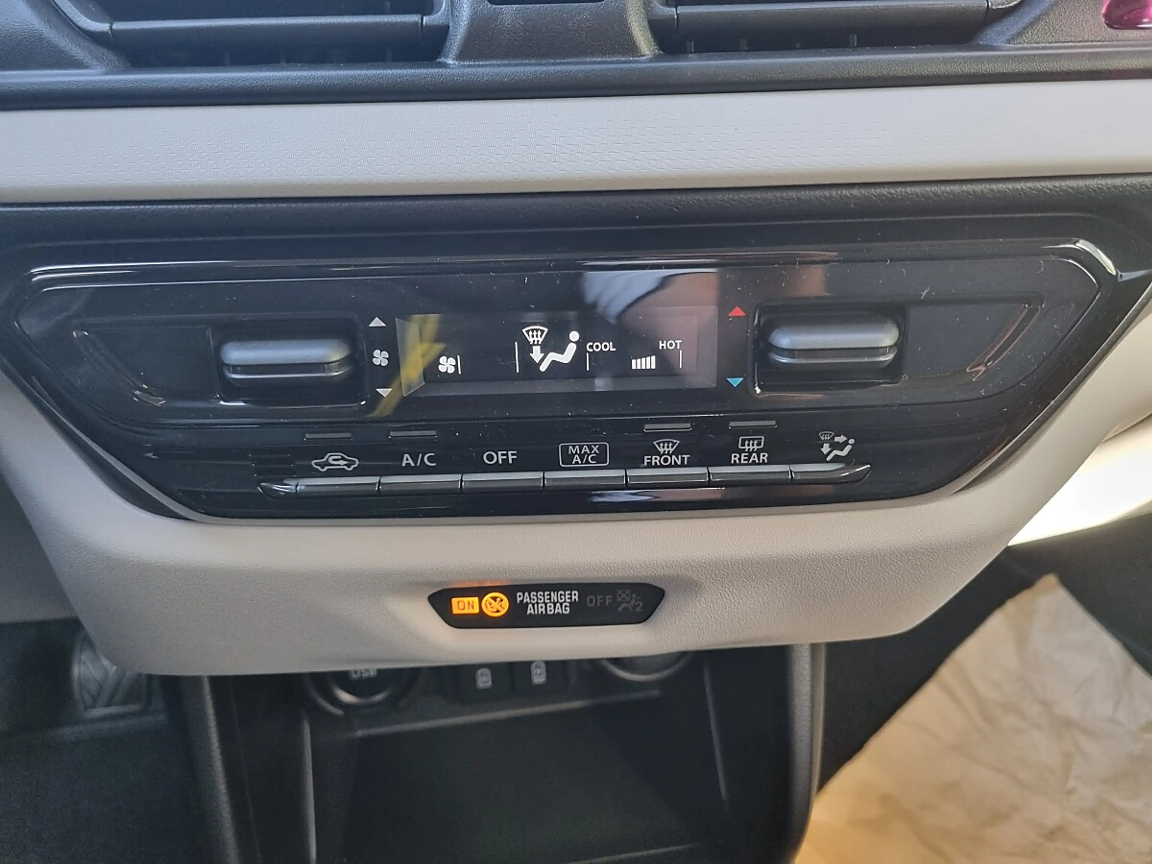 Suzuki Swift 1,2 Hybrid Shine — photo 14
