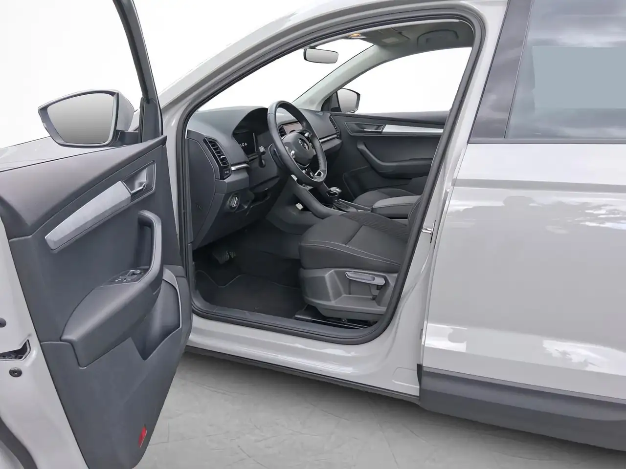 Skoda Karoq 1.5 TSI Selection*NAVI*KAM*PDC*LED*SHZ*APP, миниатюра 7