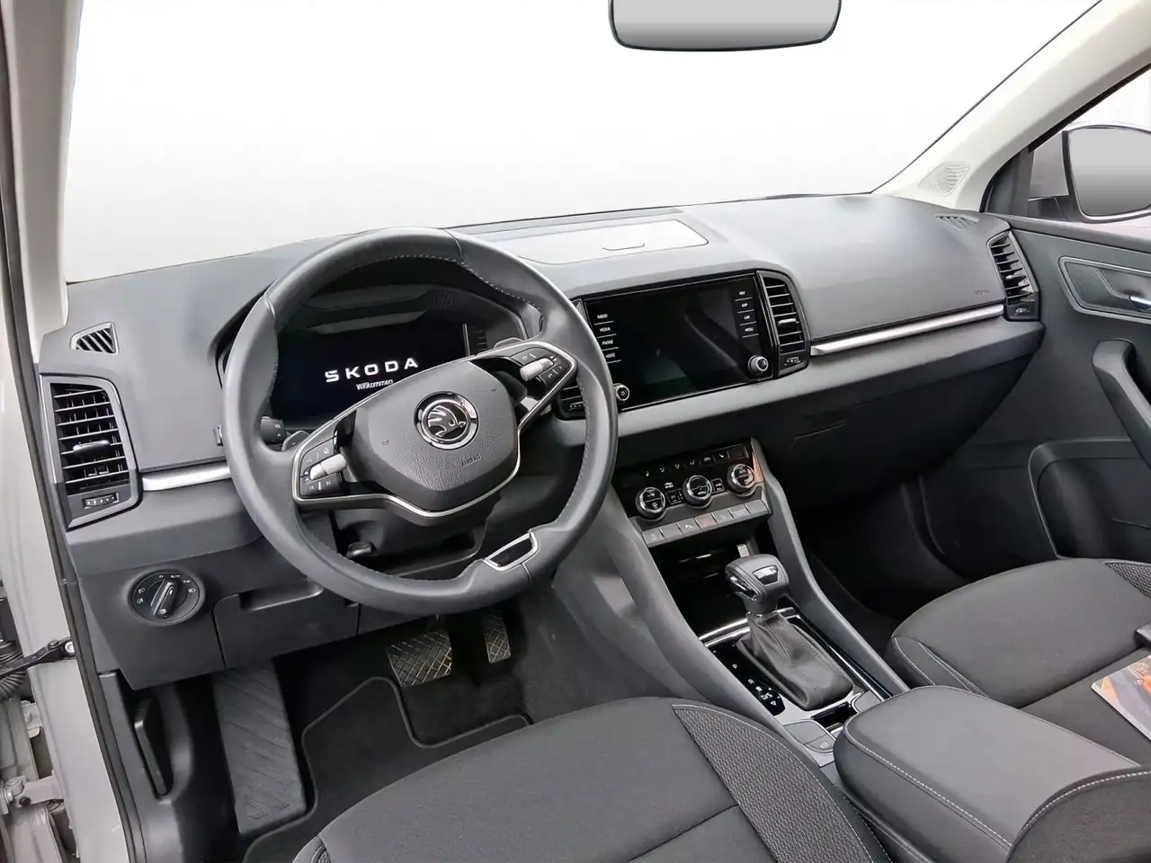 Skoda Karoq 1.5 TSI Selection*NAVI*KAM*PDC*LED*SHZ*APP, миниатюра 4