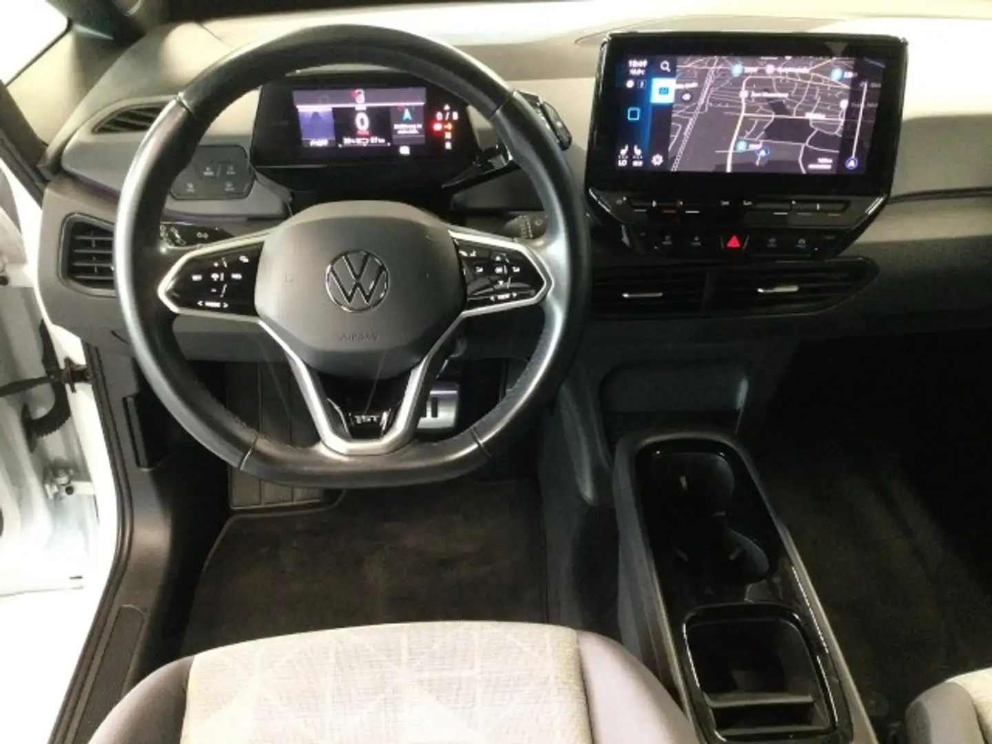 Volkswagen ID.3 Pro ACC NAVI LED SHZ Klima Navi Einparkhilfe Noir - 2