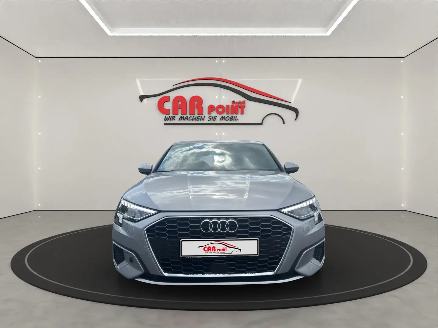 Audi A3 35 1.5 TFSI AUTOMATIK SPORTBACK VIRTUAL ACC LED SP Silber - 2