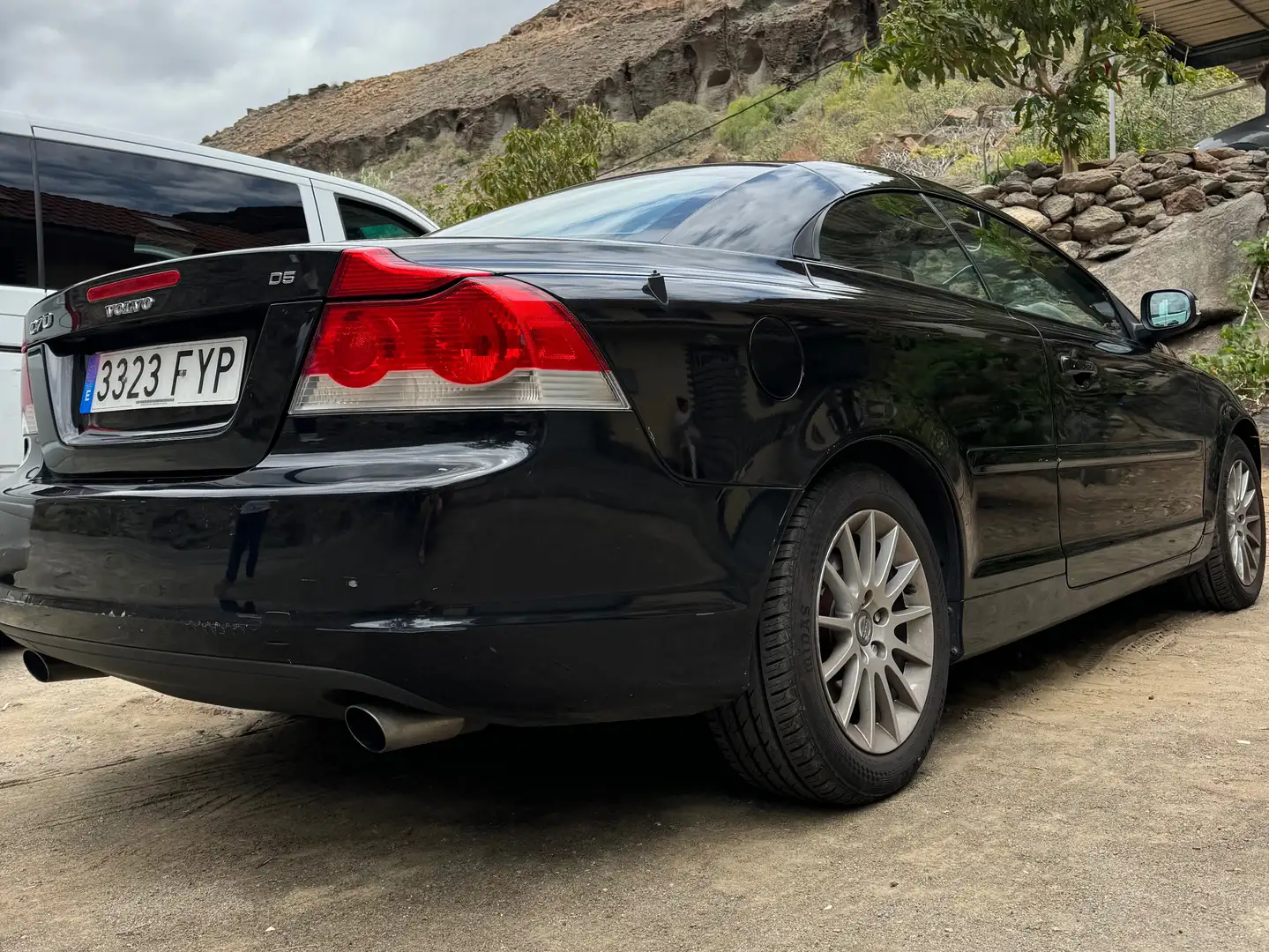 Volvo C70 C70 D5 Momentum Geartronic Momentum Noir - 2