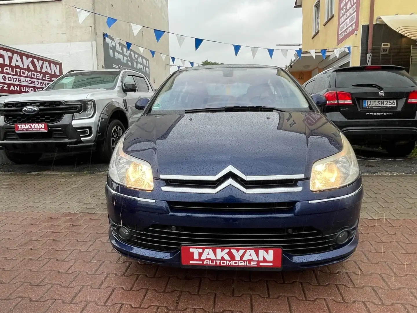 Citroen C4 Lim. Exclusive Blau - 2