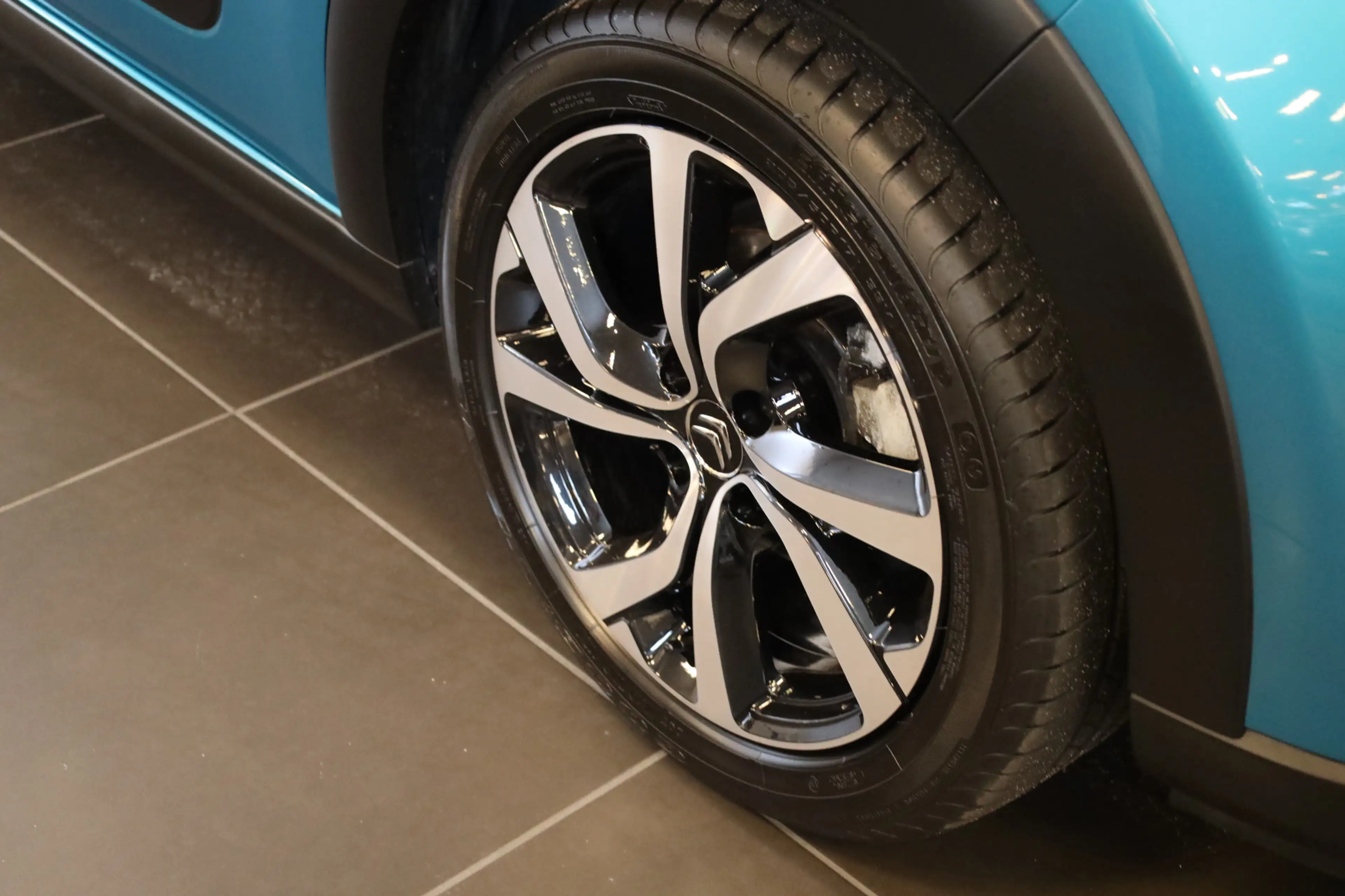 Citroen C3 PT 110 Shine Carplay | Camera | Lichtmetaal 17" — photo 8
