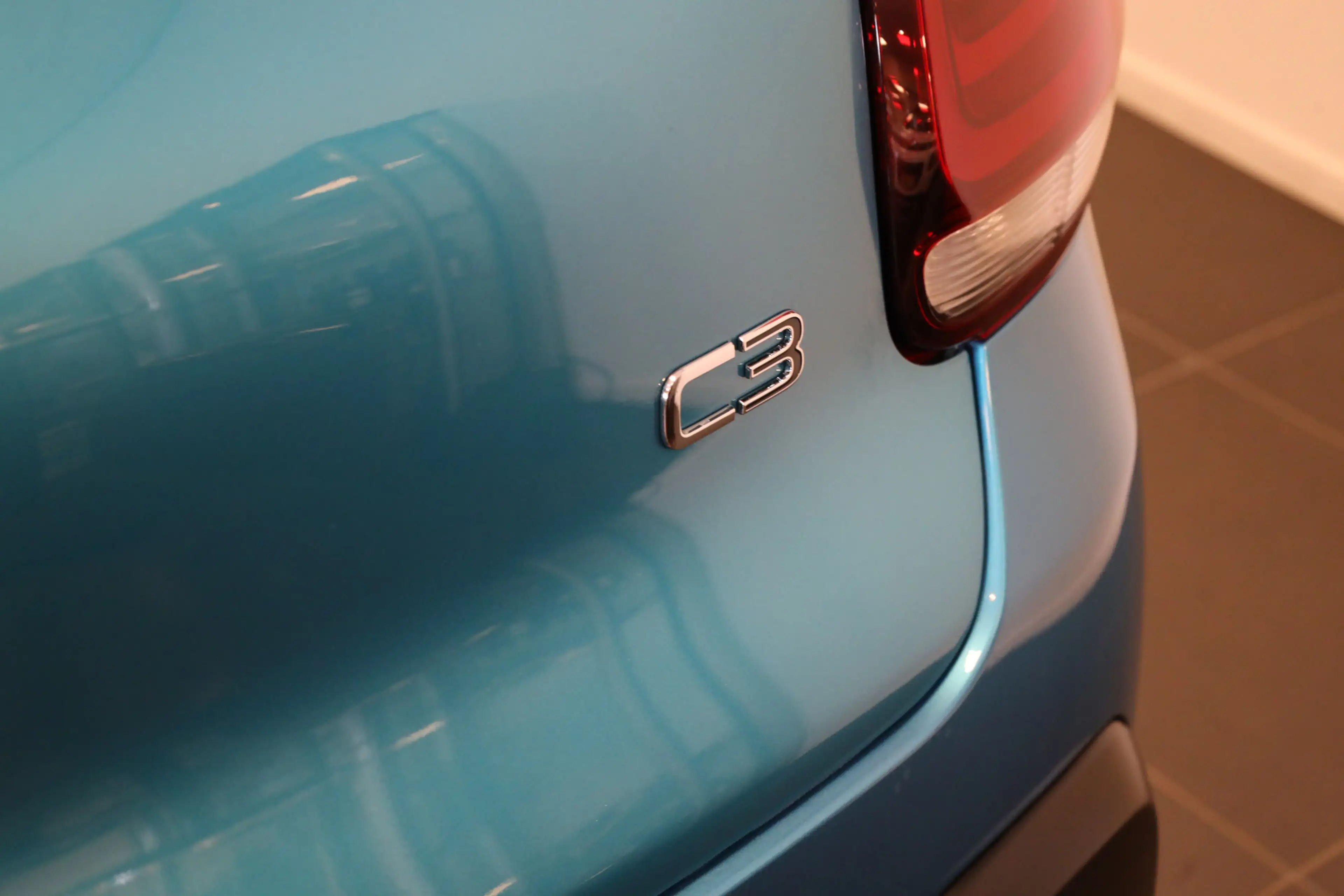 Citroen C3 PT 110 Shine Carplay | Camera | Lichtmetaal 17" — photo 15