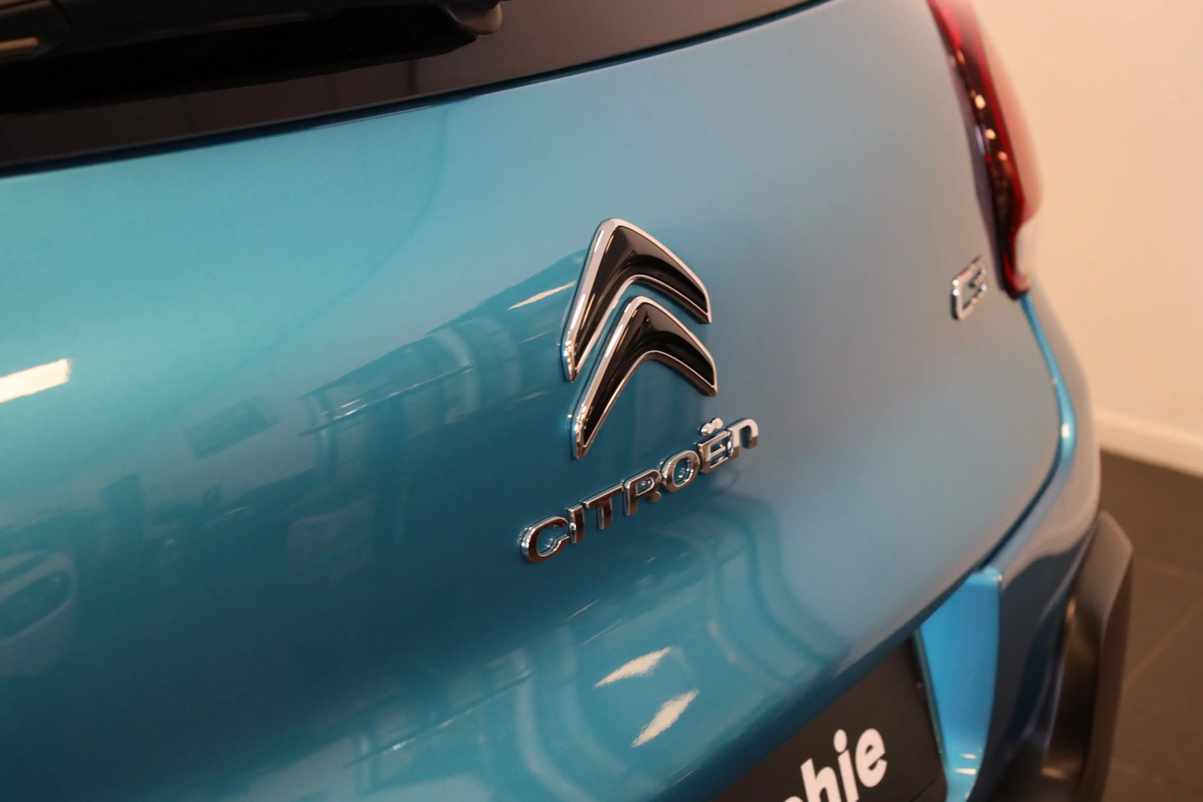 Citroen C3 PT 110 Shine Carplay | Camera | Lichtmetaal 17" — photo 14