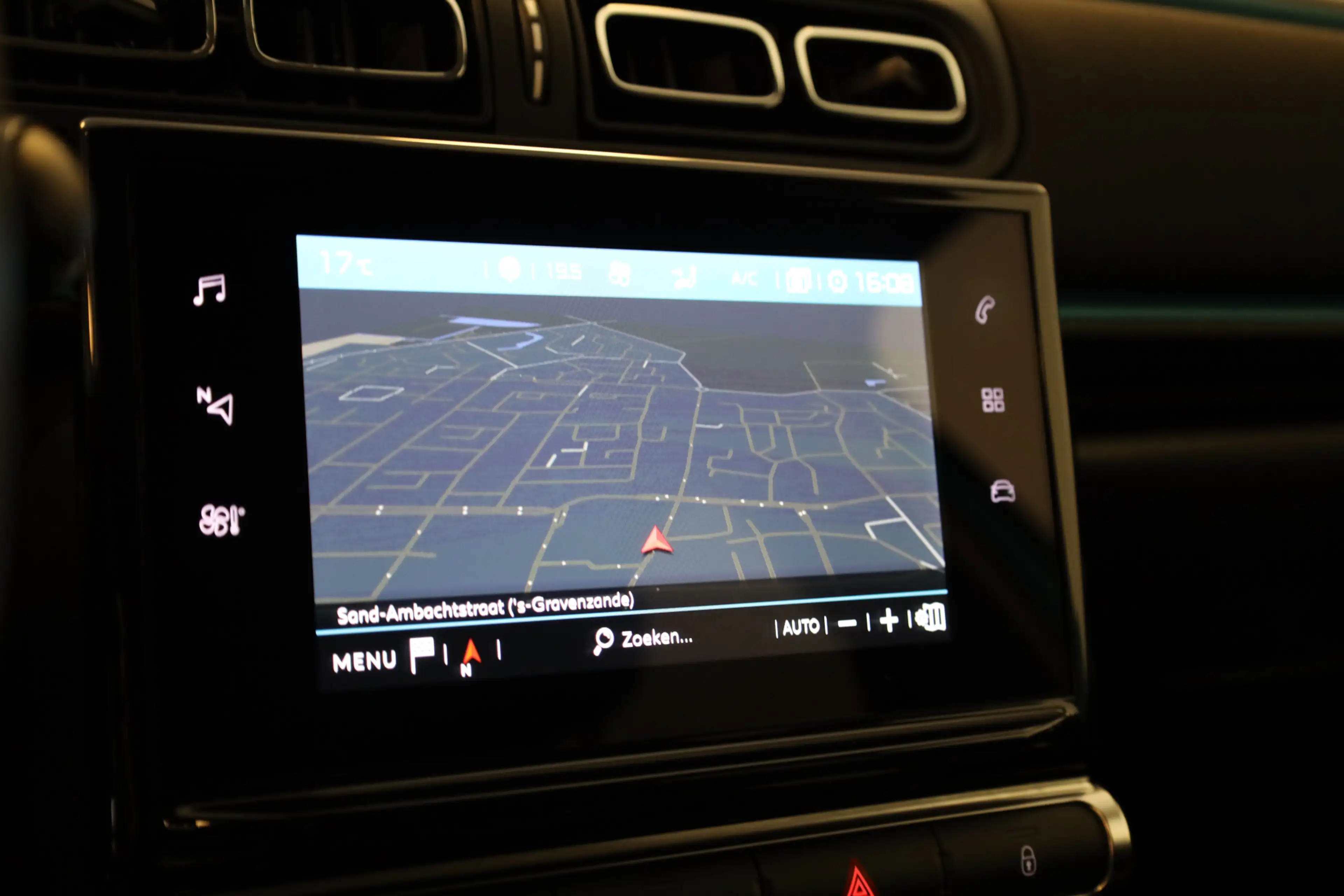 Citroen C3 PT 110 Shine Carplay | Camera | Lichtmetaal 17" — photo 26