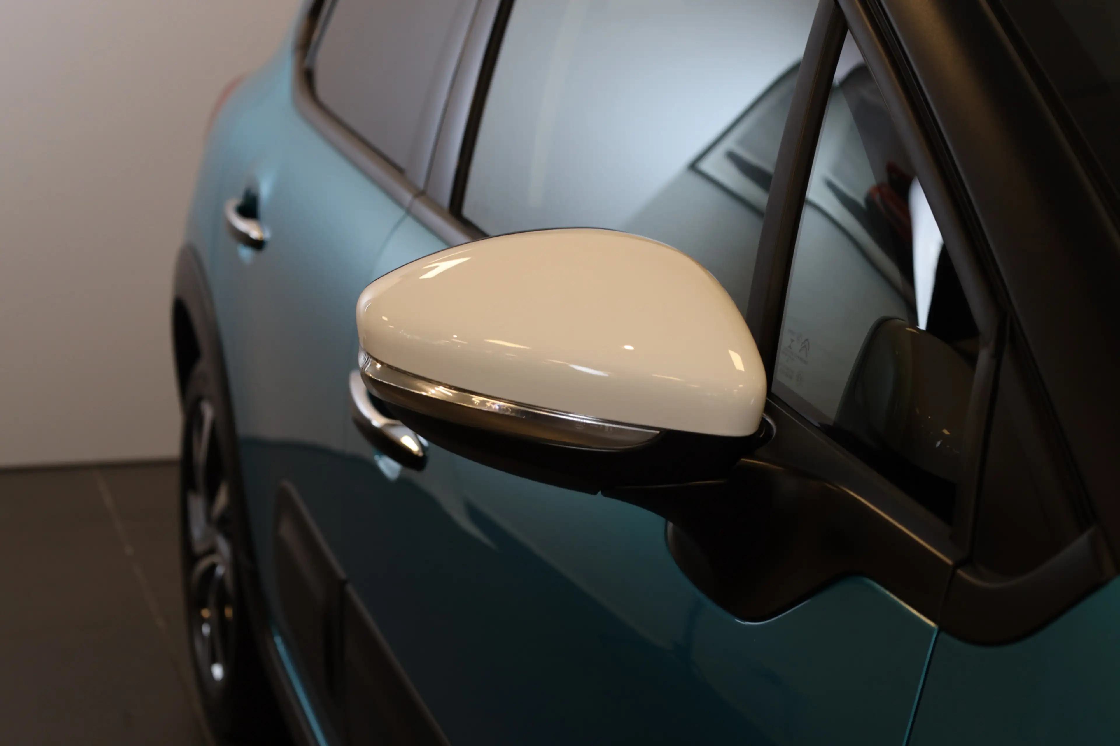 Citroen C3 PT 110 Shine Carplay | Camera | Lichtmetaal 17" — photo 10