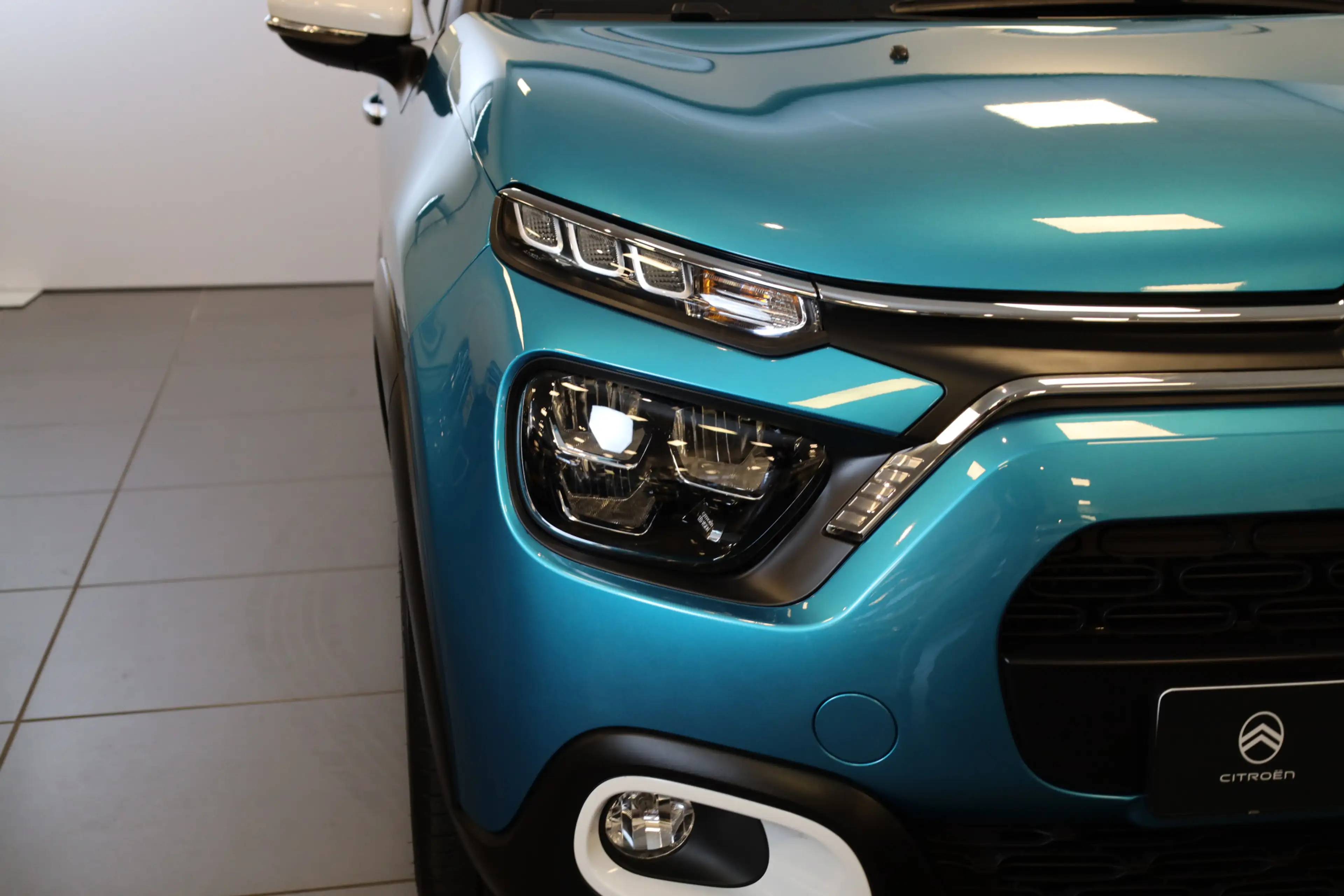 Citroen C3 PT 110 Shine Carplay | Camera | Lichtmetaal 17" — photo 6