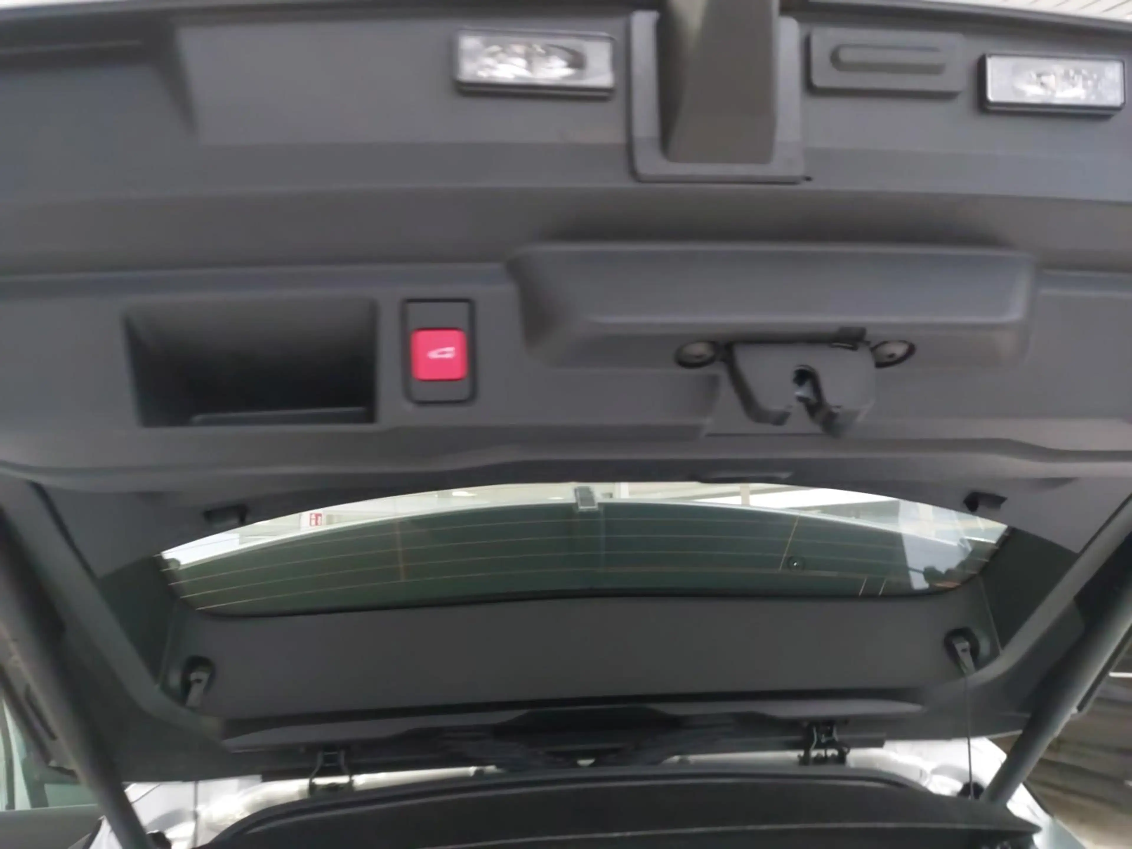 Opel Grandland 1.2 48V Mild- Hybrid 100 kW Edition — photo 12