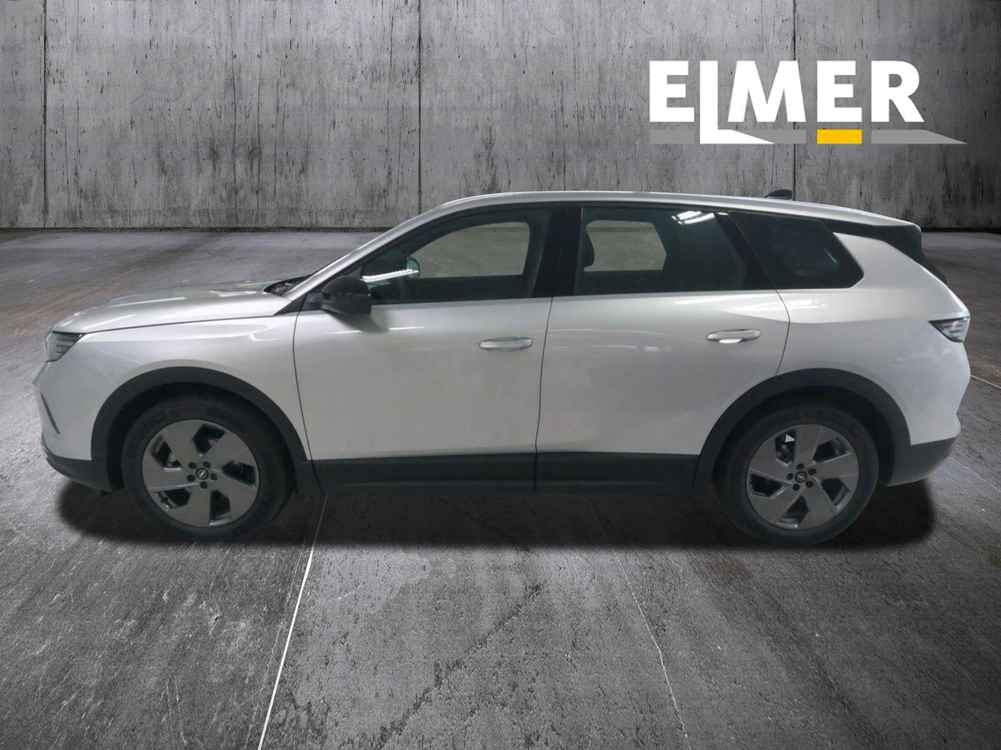 Opel Grandland 1.2 48V Mild- Hybrid 100 kW Edition — photo 2