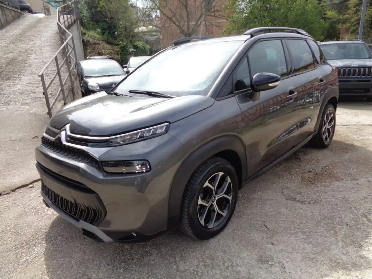 Citroen C3 Aircross 1500 BLUEHDI SHINE 110 CV NAVI CARPLAY LED"16 Grigio - 2