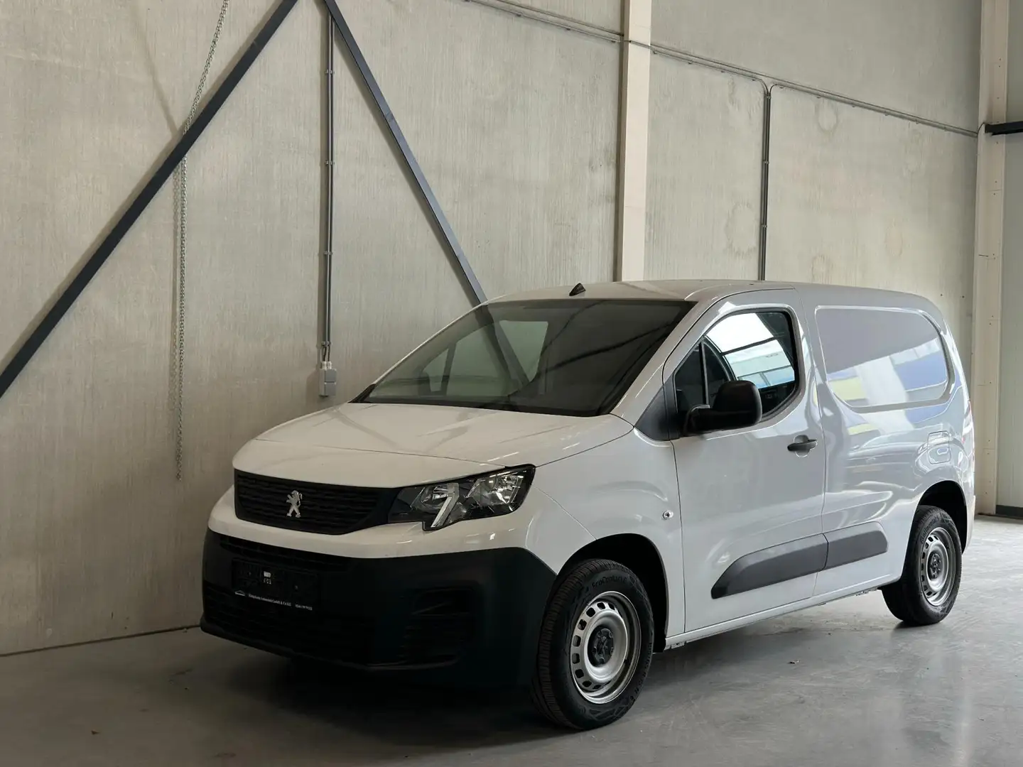Peugeot Partner Tepee 1.2 PureTech Blanc - 2