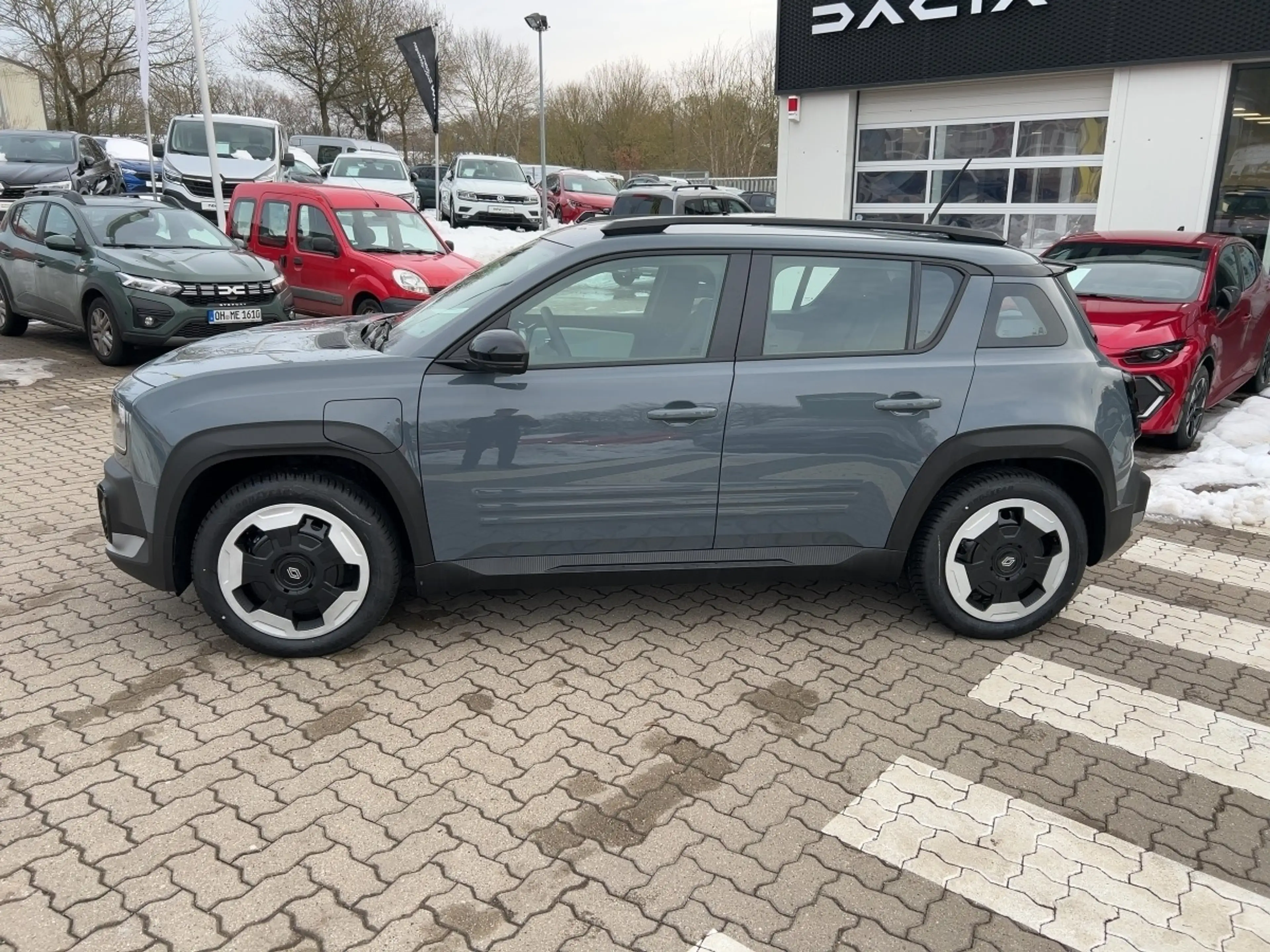 Renault R 4 E-Tech Evolution 150 Comfort Range — photo 2