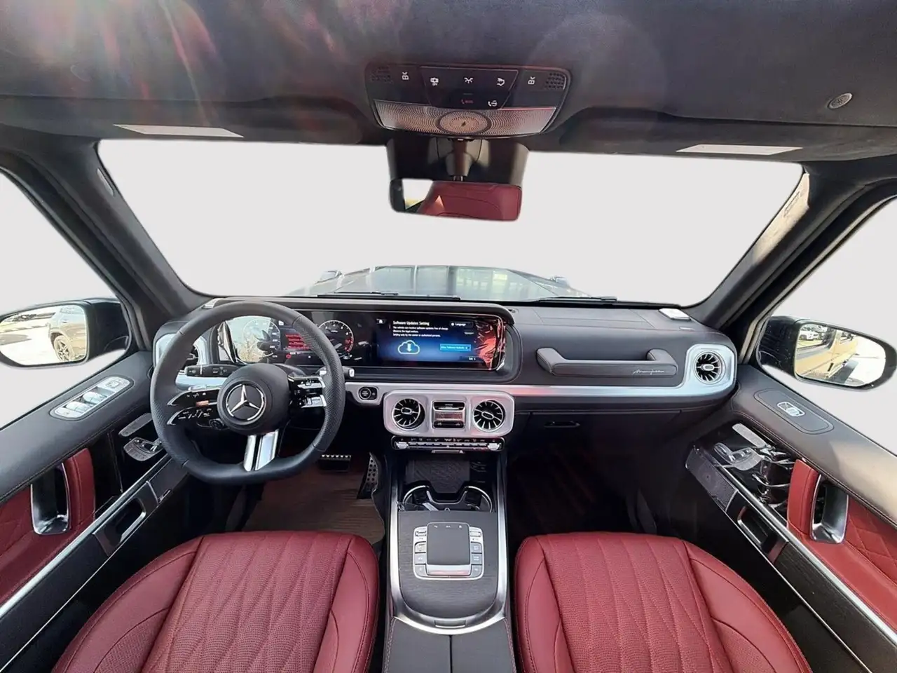 Mercedes-Benz G-Class снимка Mercedes-Benz G-Class