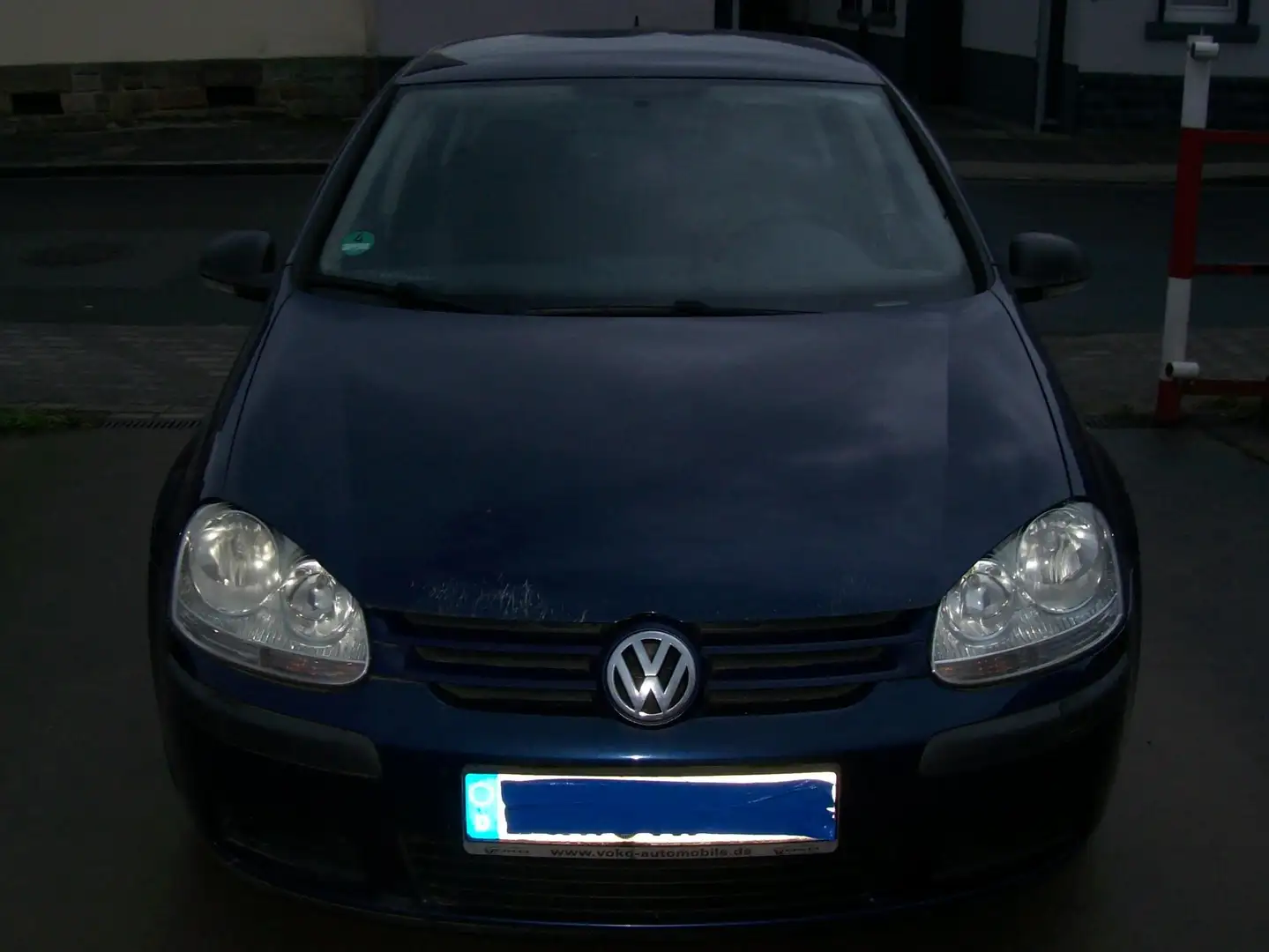 Volkswagen Golf Trendline Blau - 1