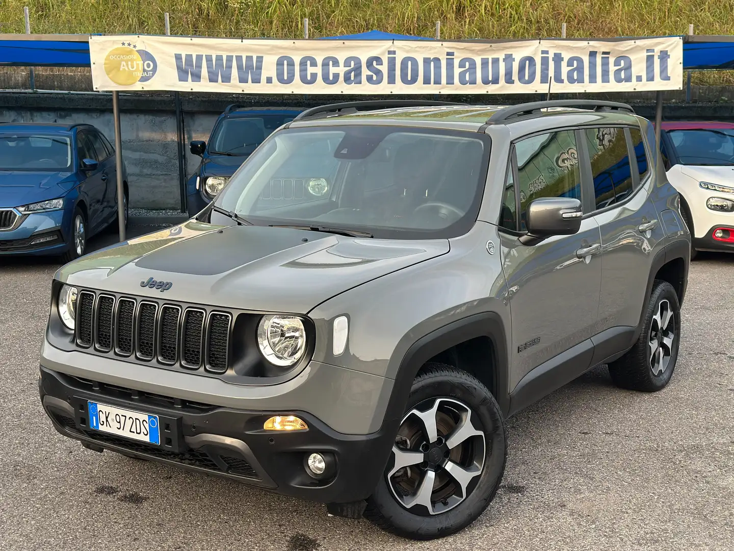 Jeep Renegade 1.3 t4 phev Trailhawk 4xe at6 Grijs - 1