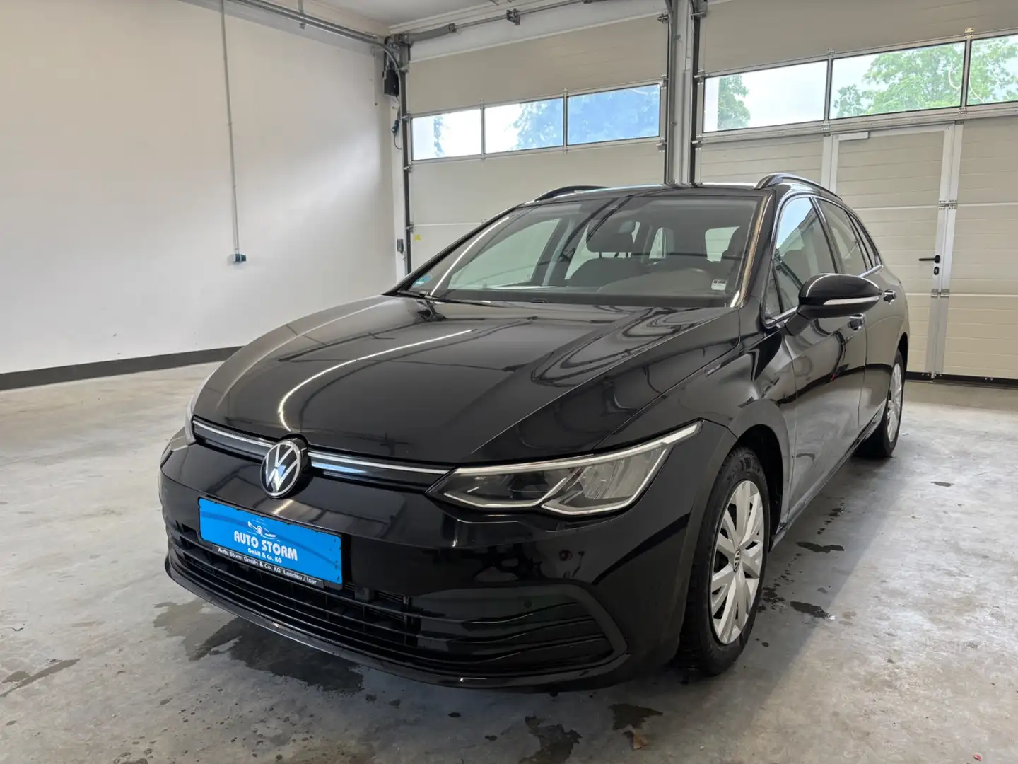 Volkswagen Golf Variant Golf VIII Variant 2.0 TDI Life *ACC *1-HD *LED LM Schwarz - 1