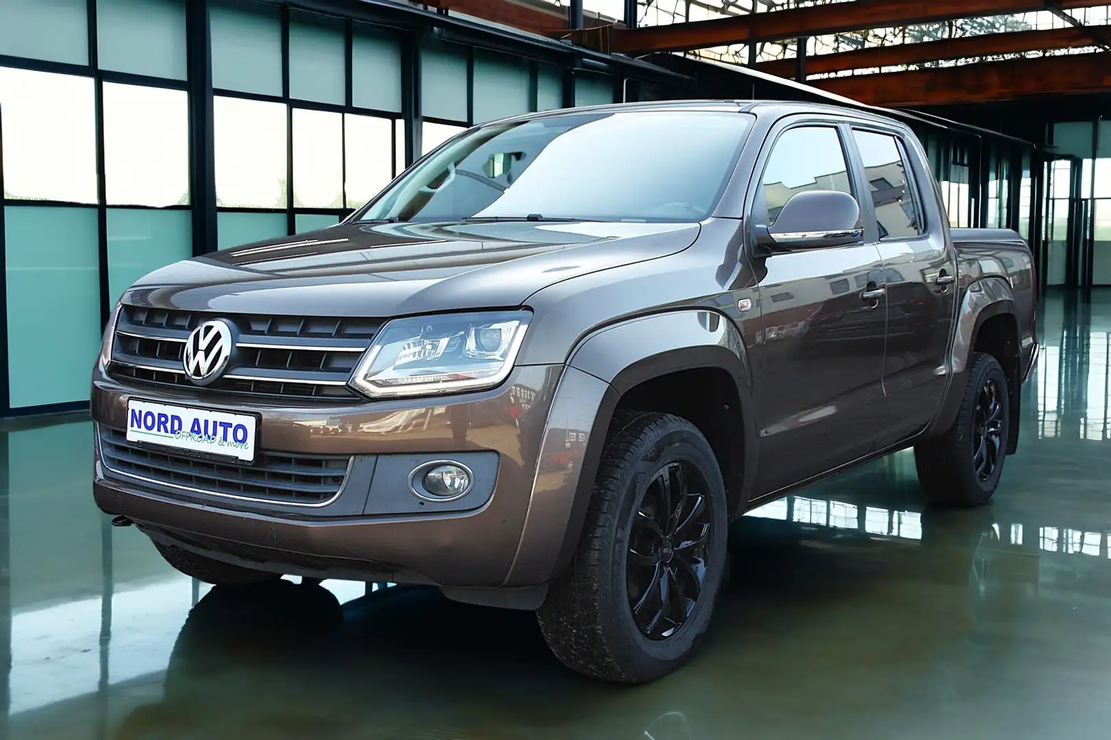 Volkswagen Amarok 2.0Tdi HIGHLINE 4x4 Autom. Leder/Navi/Kam Braun - 2