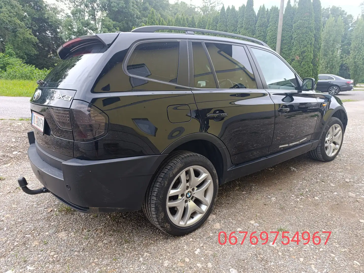 BMW X3 3.0d Schwarz - 1