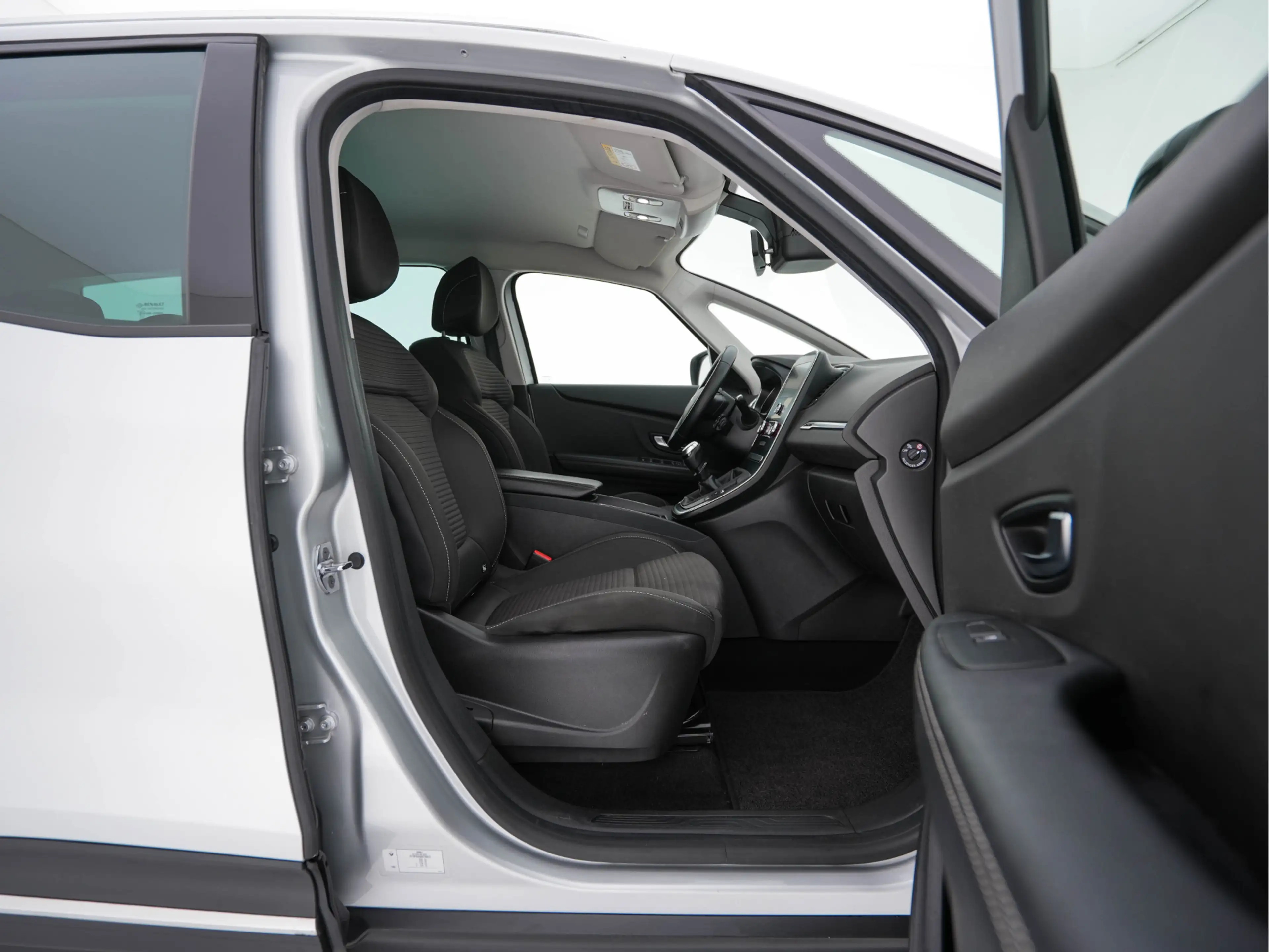 Renault Grand Scenic 1.3 TCe Business Zen [ 7-Pers. ] (INCL-BTW) *NAVI- — photo 12