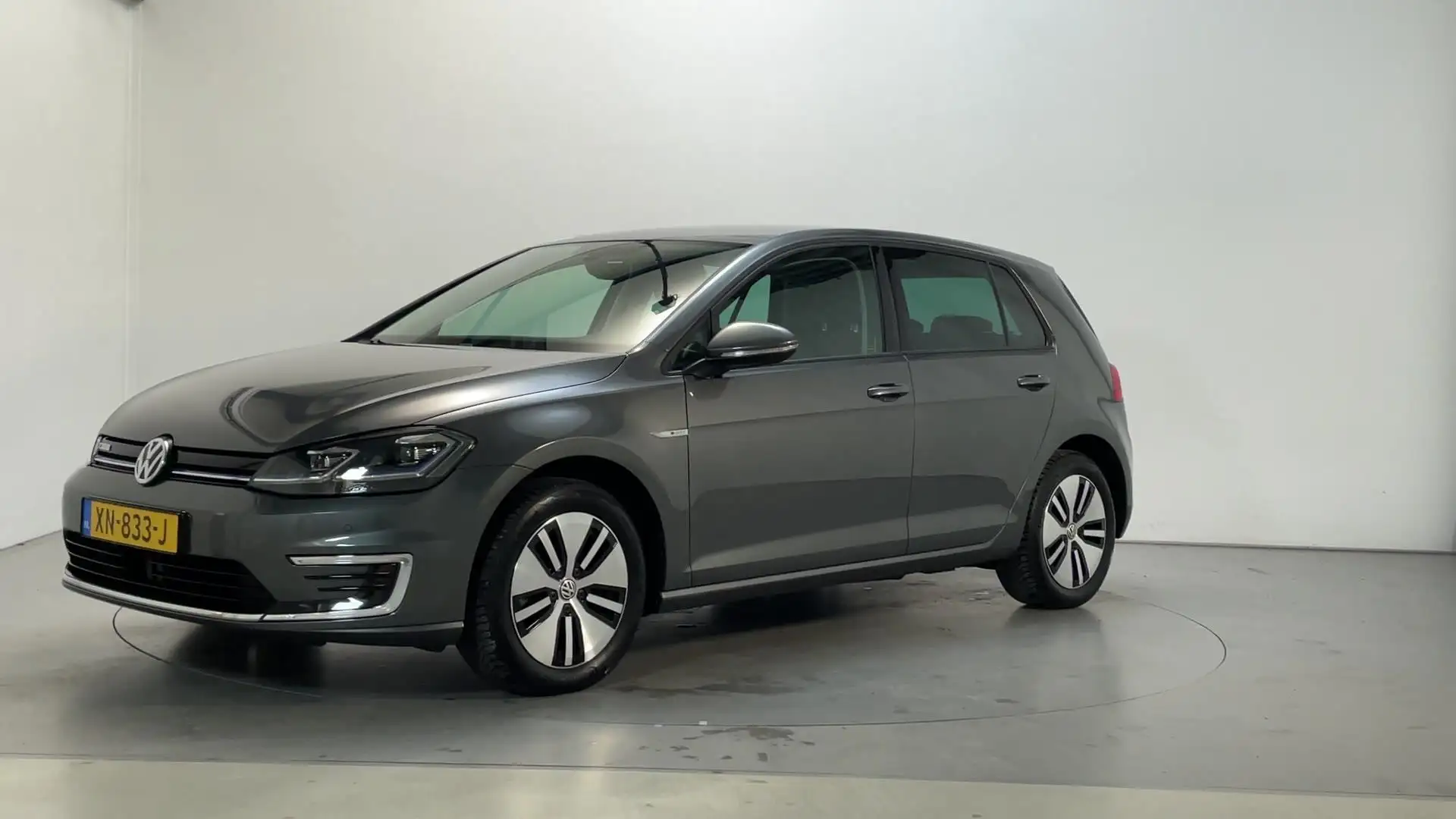 Volkswagen e-Golf Warmtepomp LED Navigatie DAB+ Parkeersensoren Grijs - 2