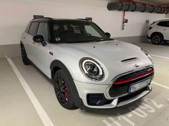 Imagine MINI John Cooper Works Clubman MINI CLUBMAN All4 JCW