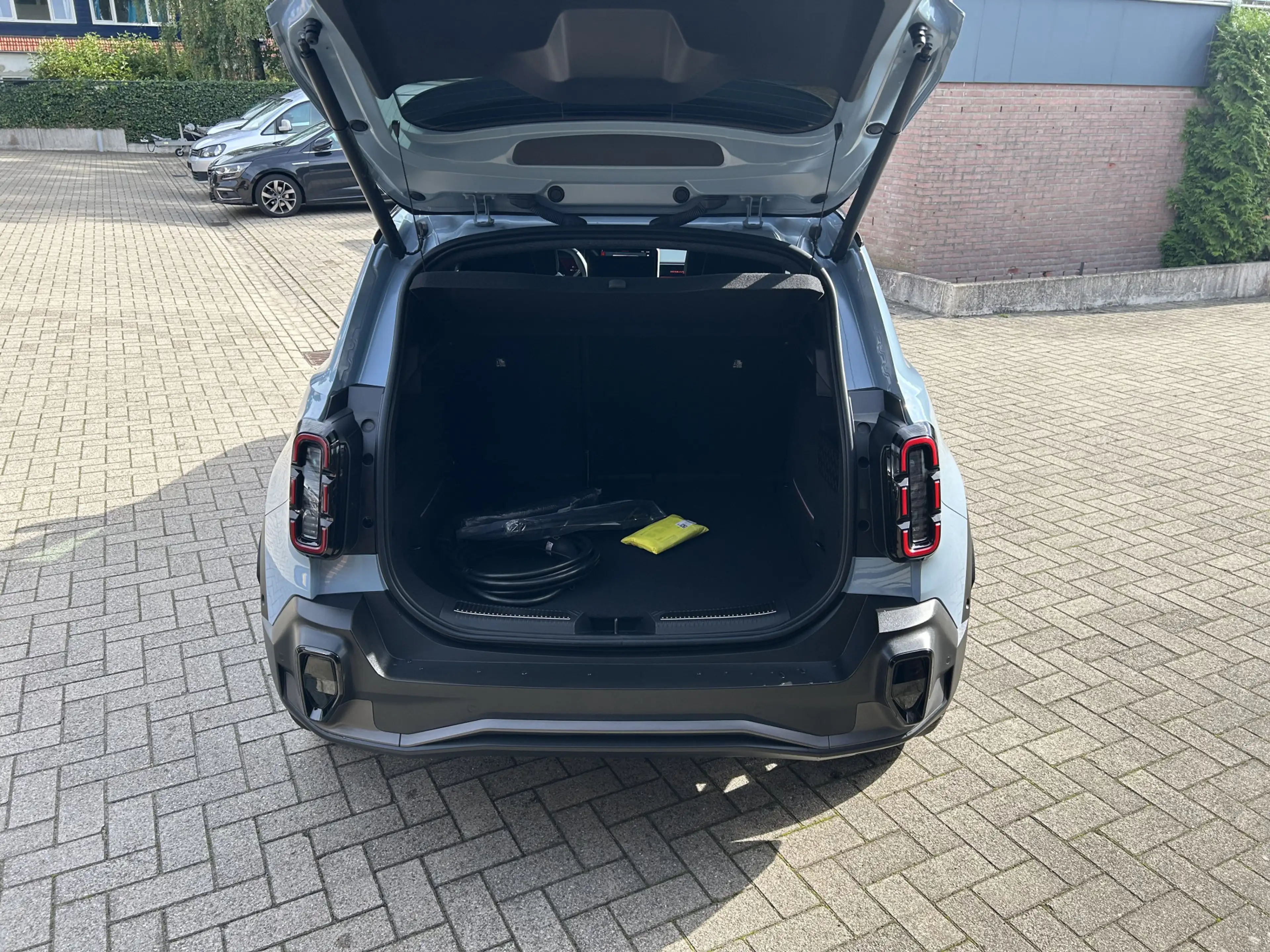 Renault R 4 comfort range iconic 52 kWh — photo 7