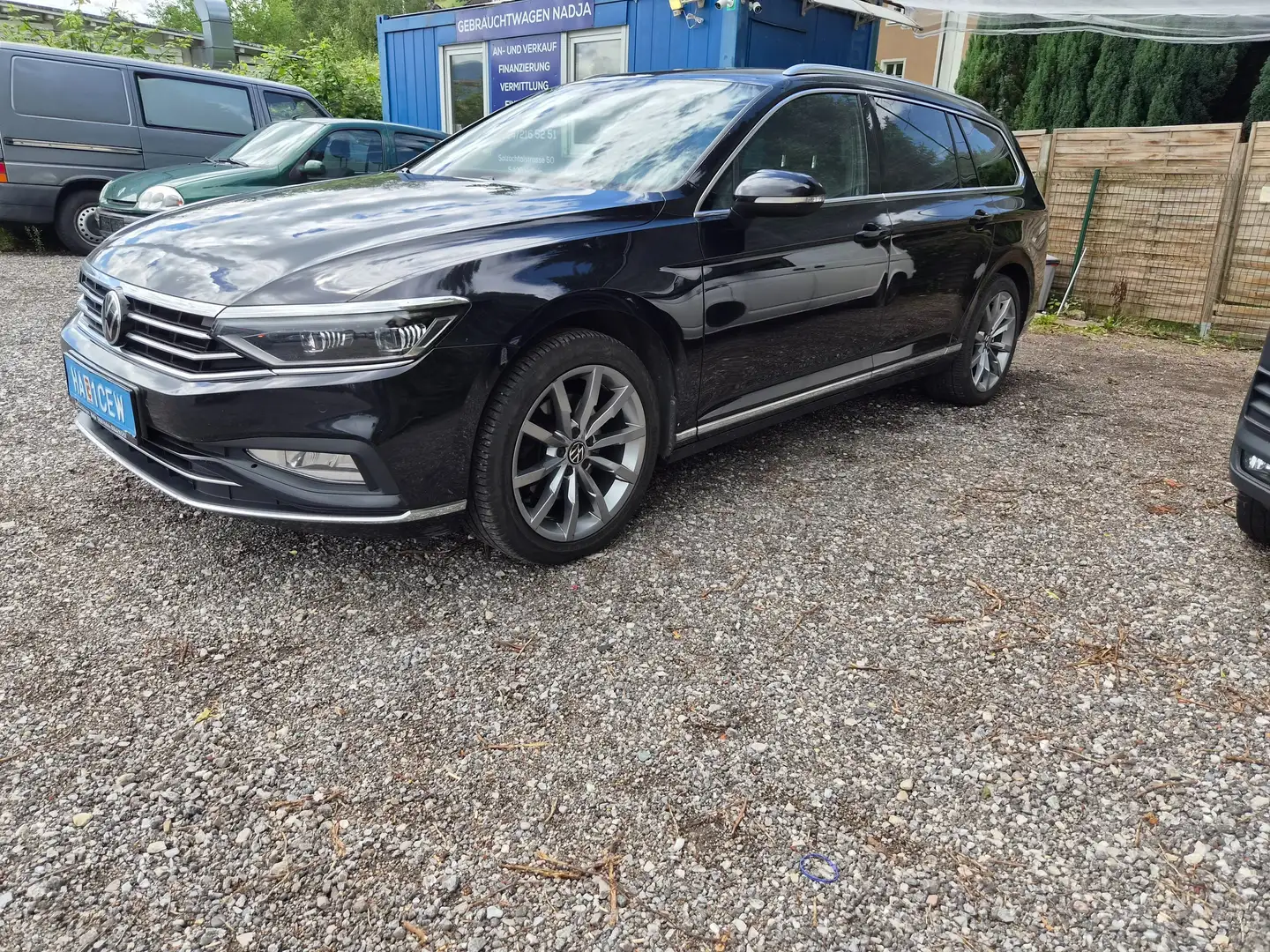 Volkswagen Passat Variant Elegance 2.0 TDI DSG Schwarz - 2