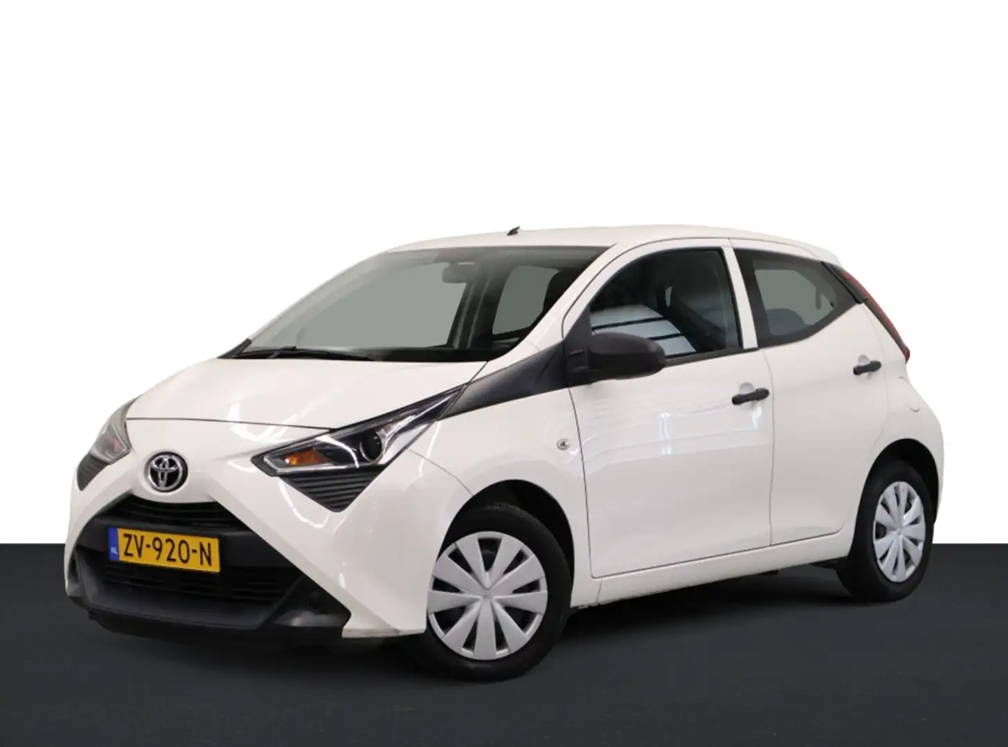 Toyota Aygo 1.0 VVT-i x-fun Weiß - 1