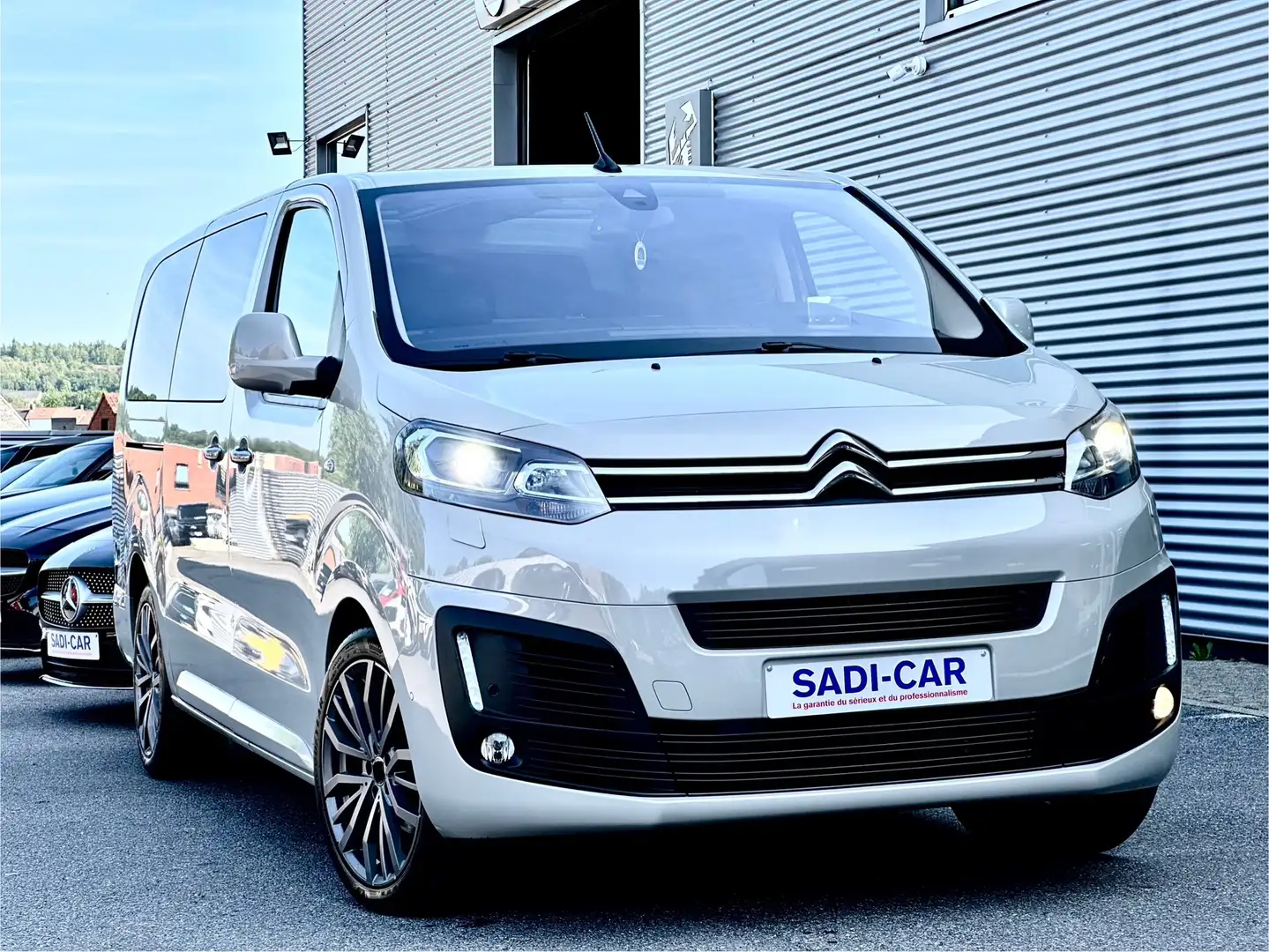 Citroen Spacetourer XL 2.0 BlueHDi 177cv 5PL - DOUBLE CABINE Szürke - 1