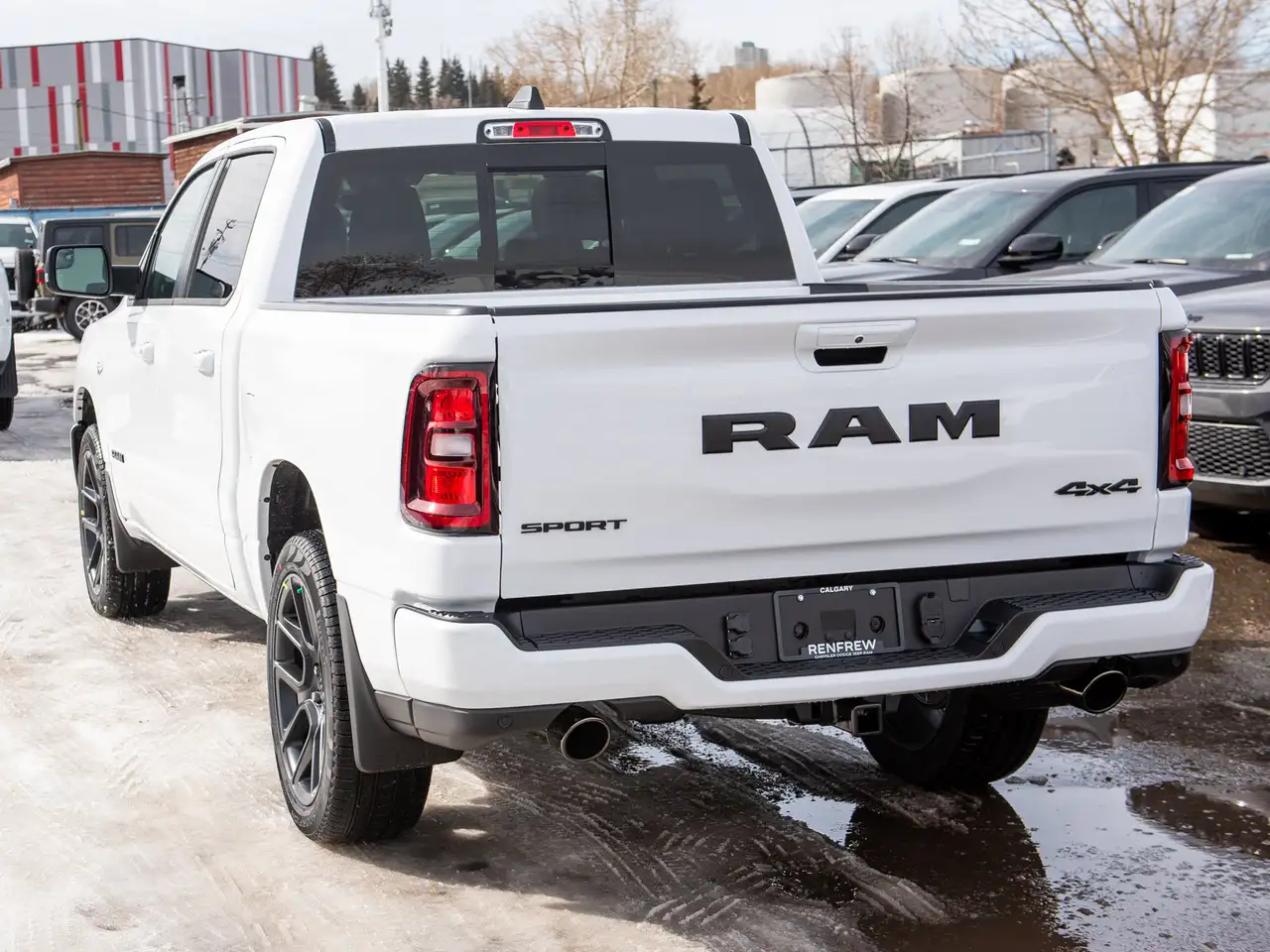 RAM 1500 снимка RAM 1500