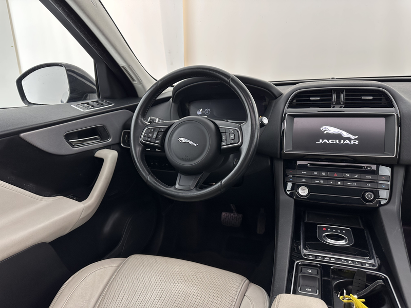 Jaguar F-Pace 3.0 S AWD 30d Aut. *PANO | LEATHER | XENON | DIGI- — photo 8