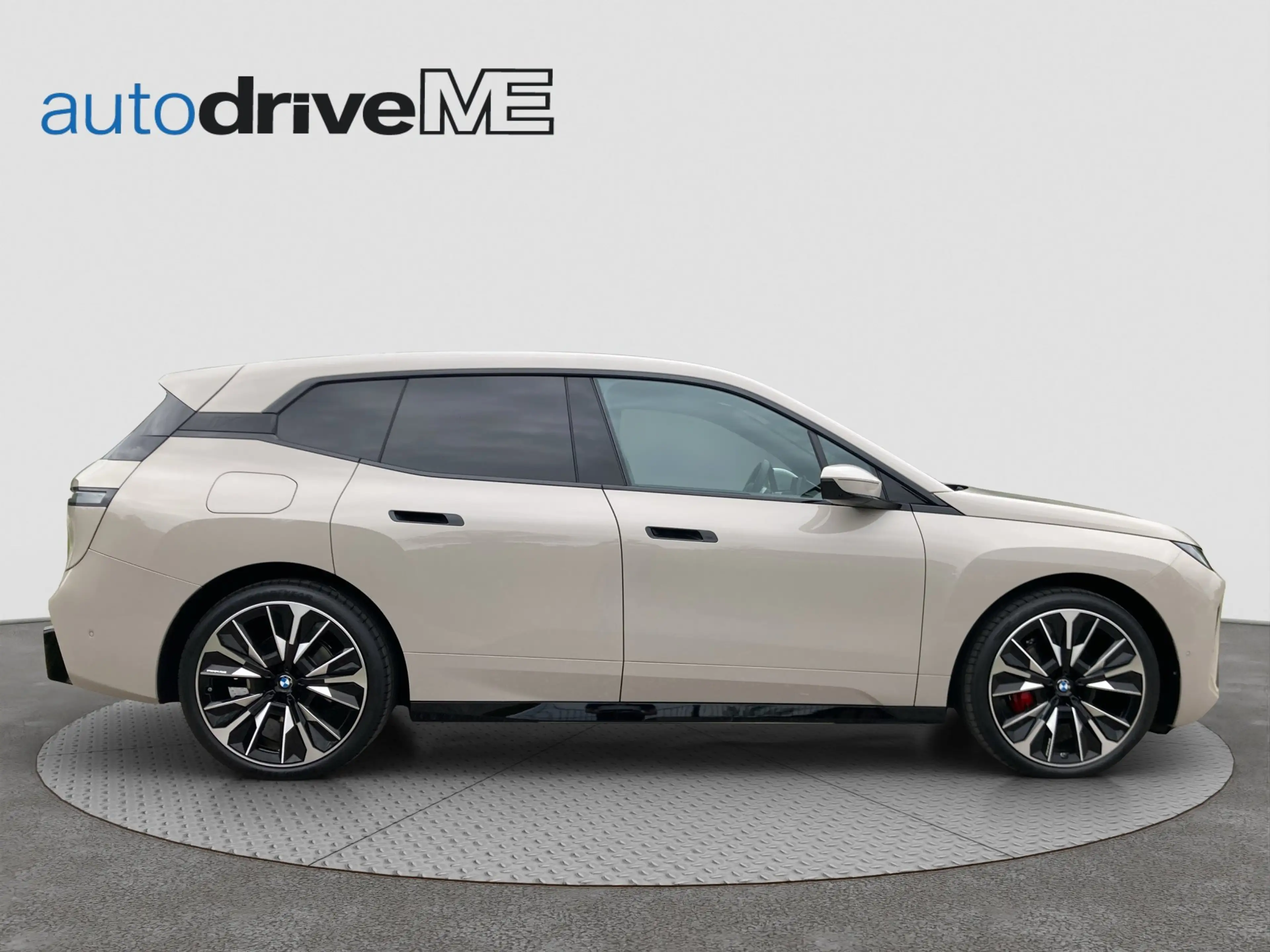 BMW iX xDrive 45 M-Sport DESIGN KAM 360 LED Pano LM — photo 7