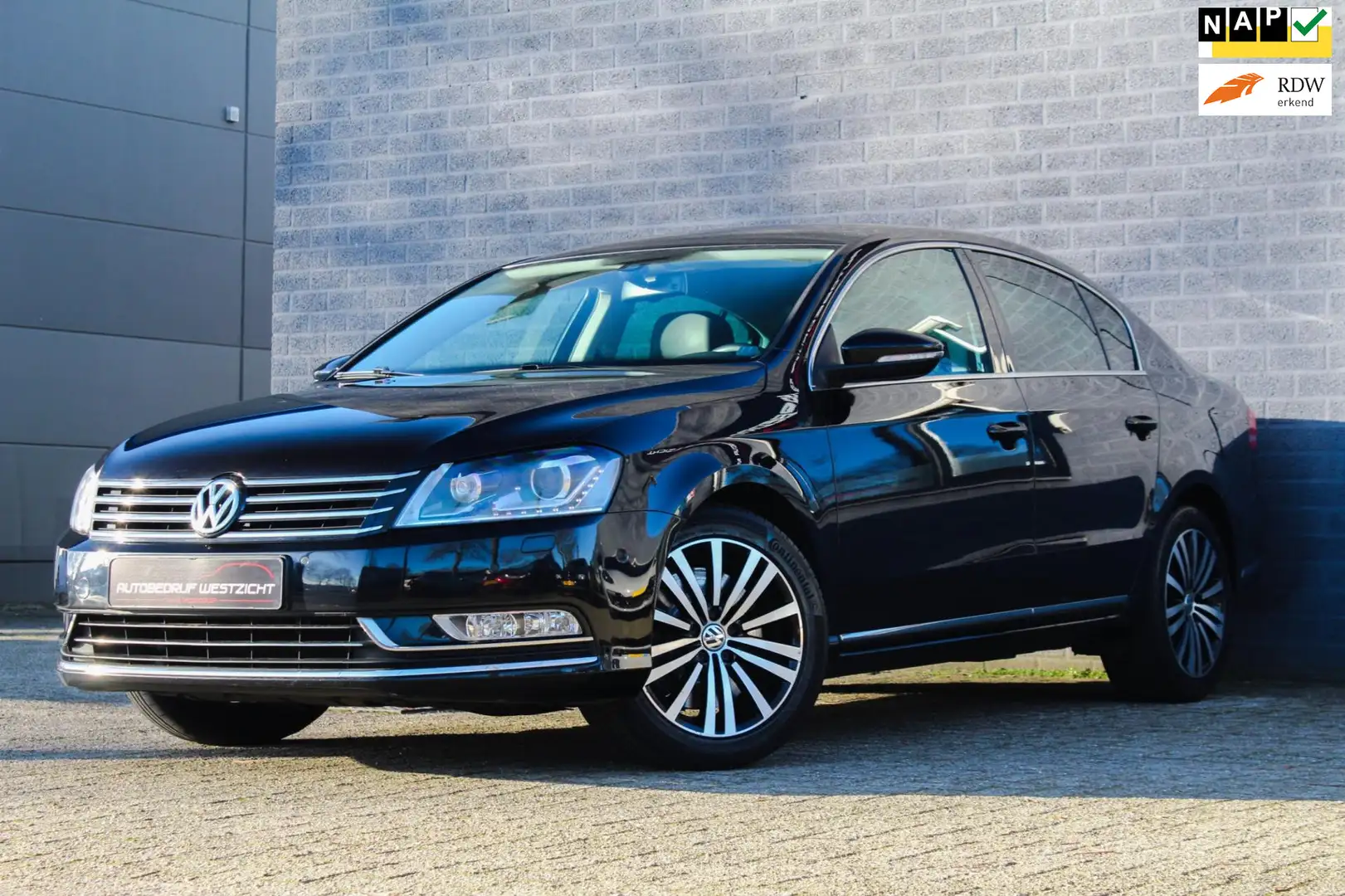Volkswagen Passat 3.6 V6 FSI 4Motion R-line 300pk, Leder R36 Schwarz - 1