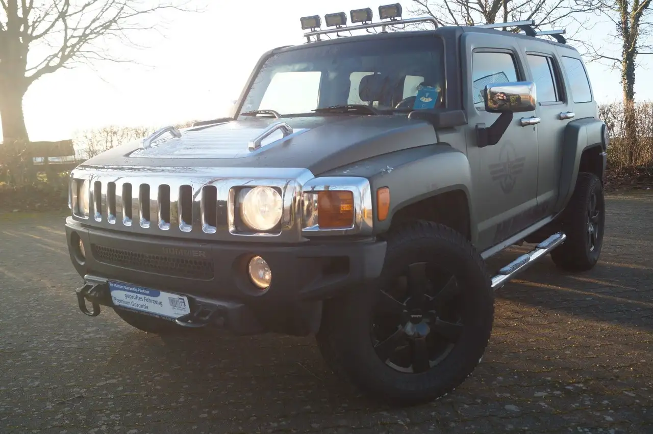 HUMMER H3