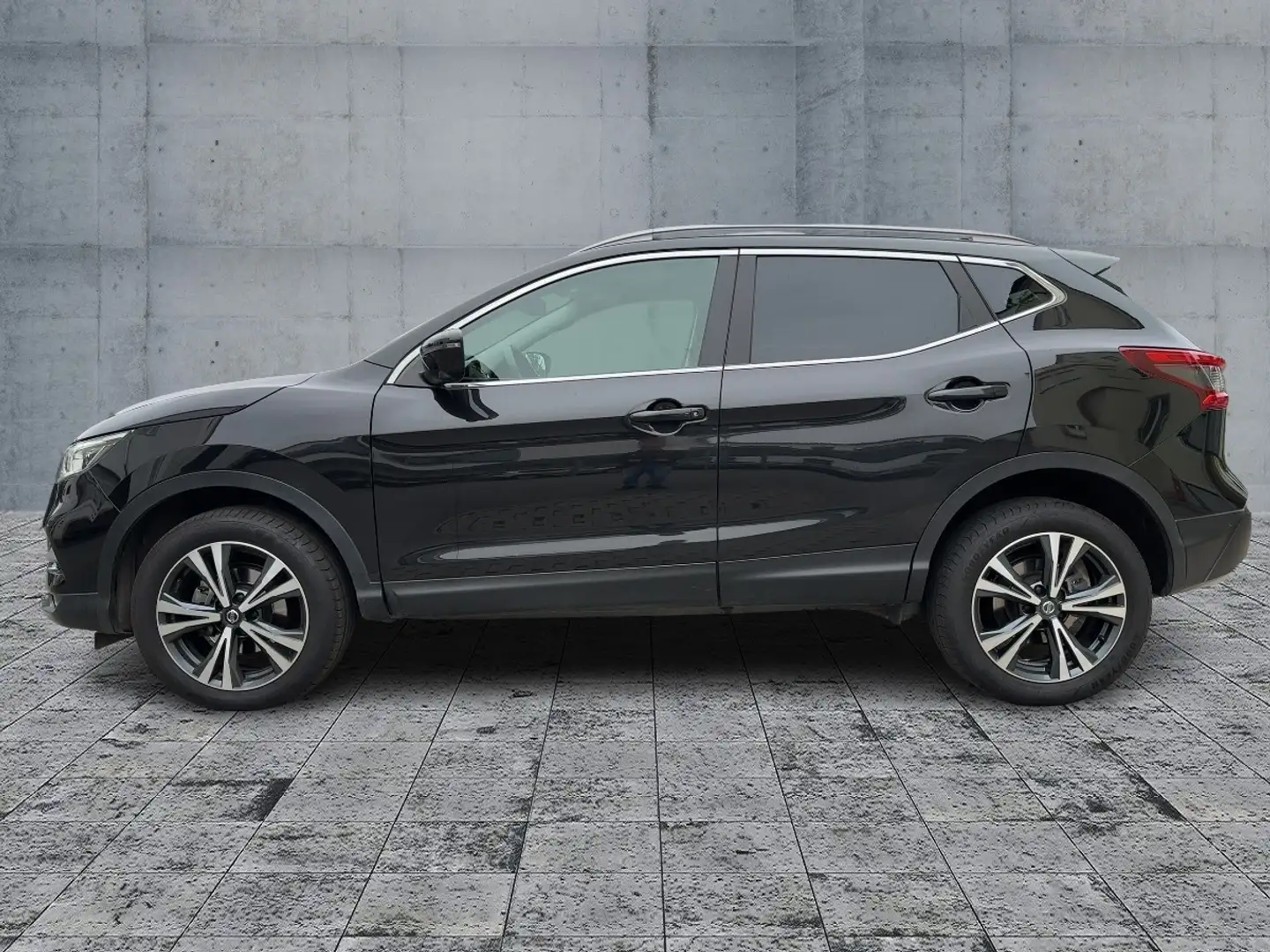 Nissan Qashqai 1.3 DIG-T N-CONNECTA 140PS LED NAVI Schwarz - 2