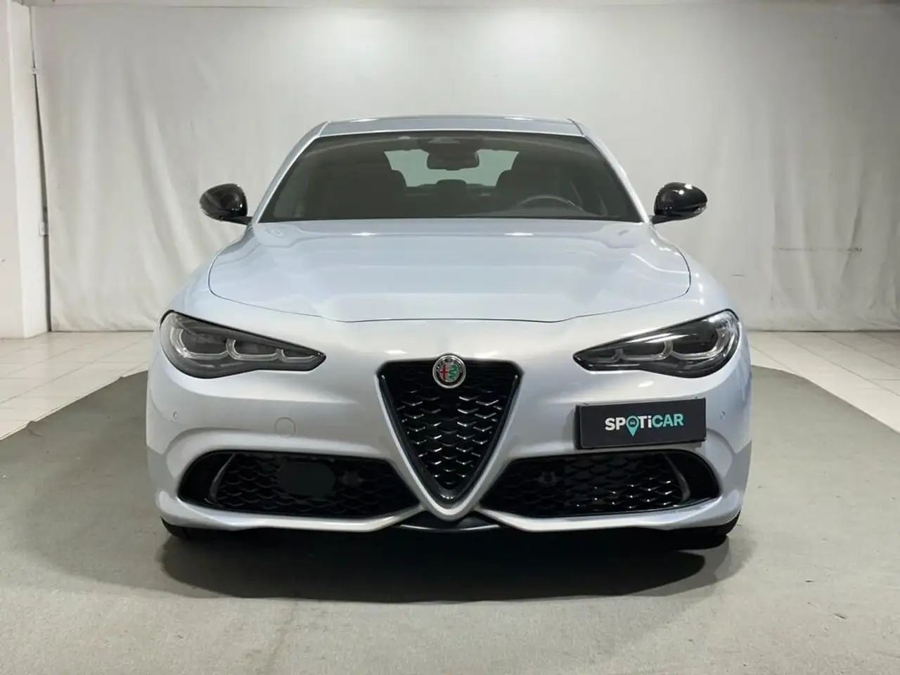 Alfa Romeo Giulia 2024 — фото 8