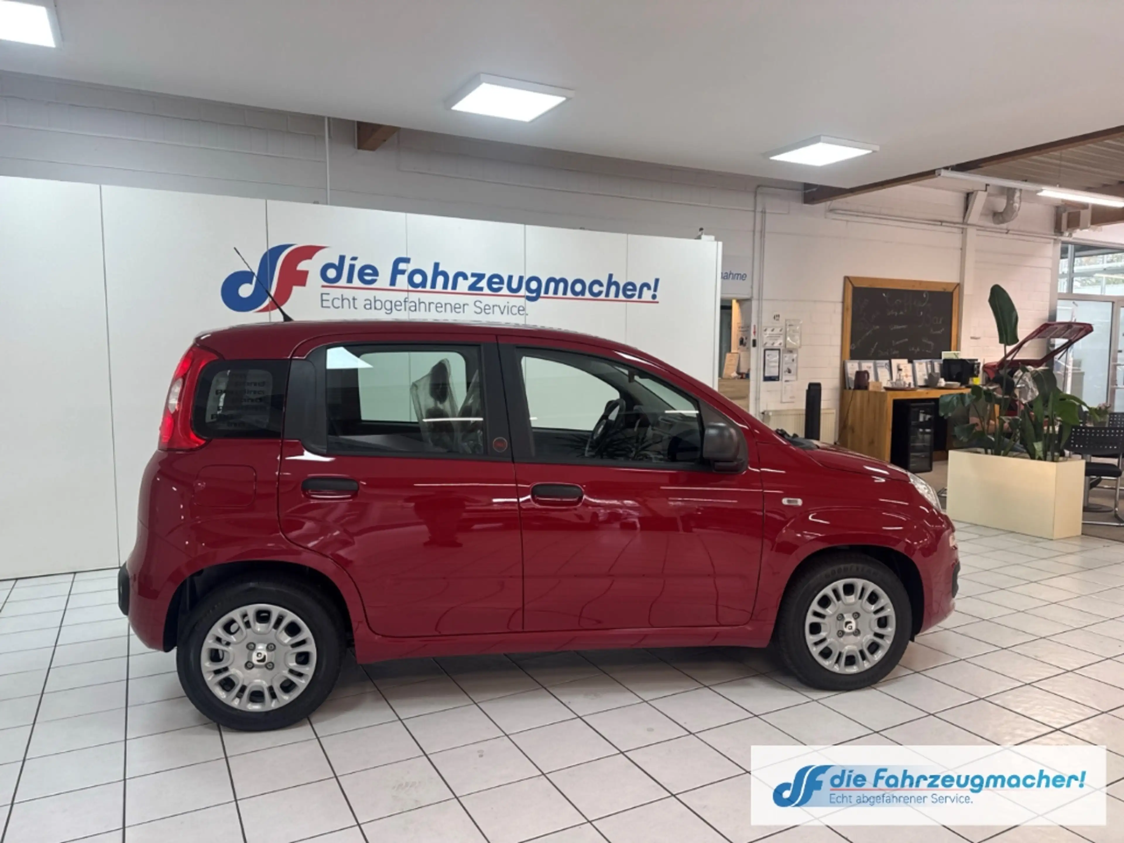 Fiat New Panda 1.0 GSE Hybrid Radio/BT Digitales Cockpit Spurhalt — photo 6