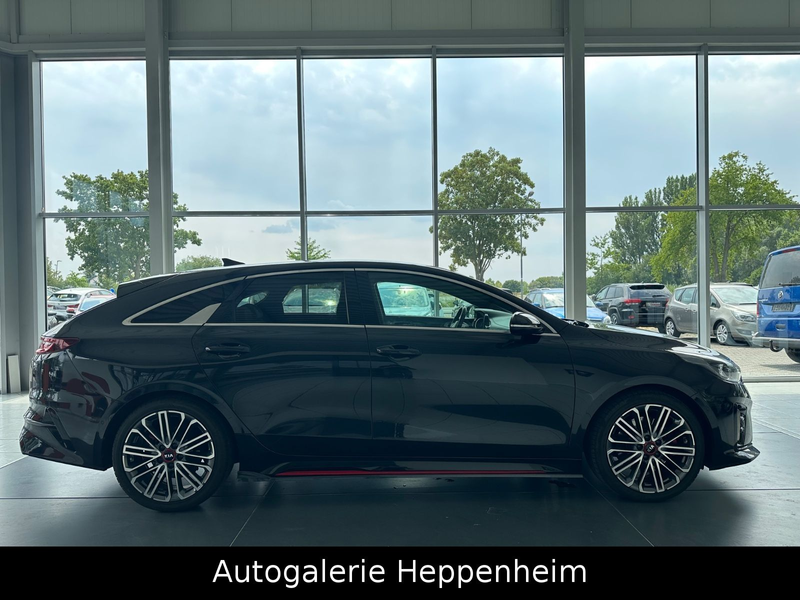 Kia ProCeed / pro_cee'd ProCeed GT BASTUCK SPORTAUSPUFF — photo 4