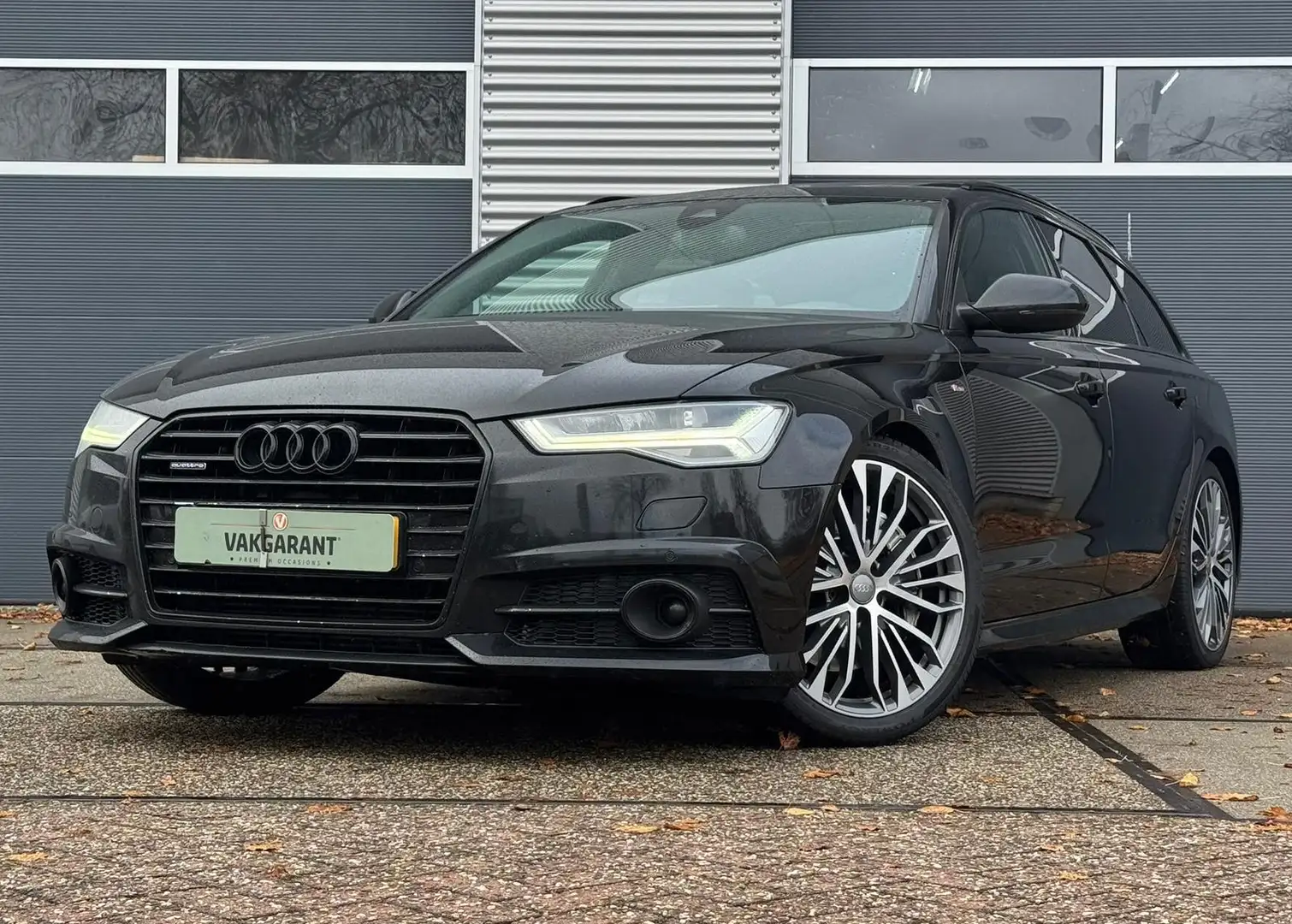 Audi A6 Avant 3.0 TDI BiT quattro Premium Edition |Pano |B Noir - 1